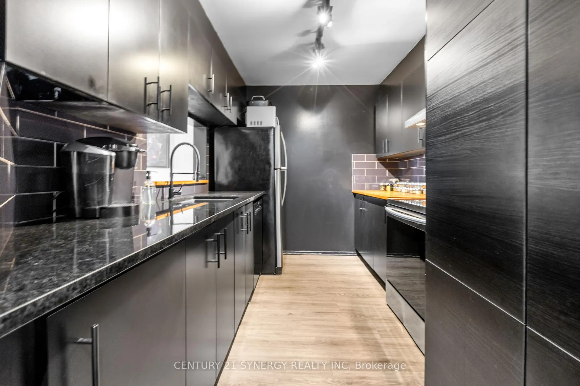 Photo 9 of Unit 118, 270 Brittany Road, Ottawa, Cardinal Glen — HOMEH