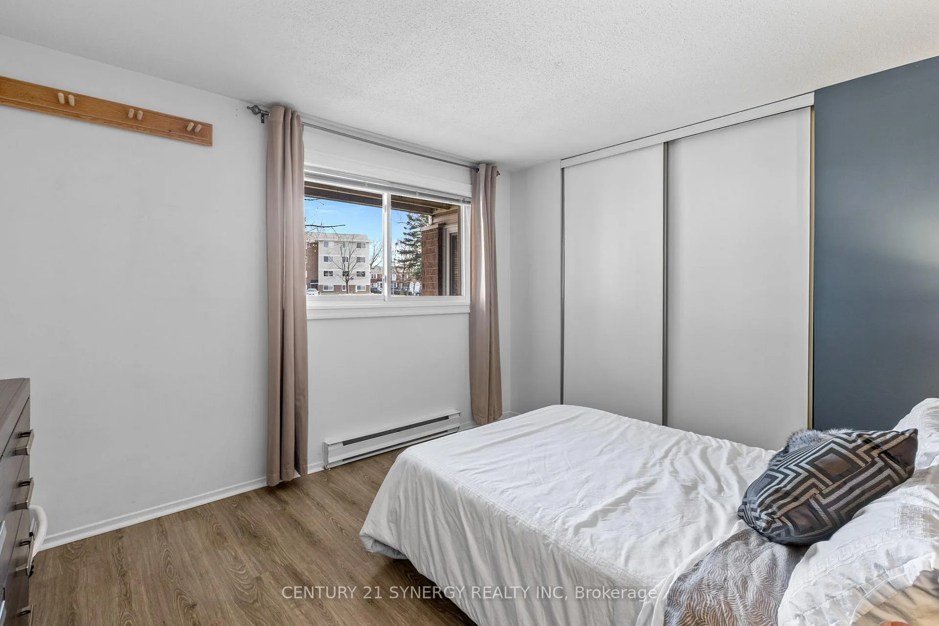 Photo 18 of Unit 118, 270 Brittany Road, Ottawa, Cardinal Glen — HOMEH
