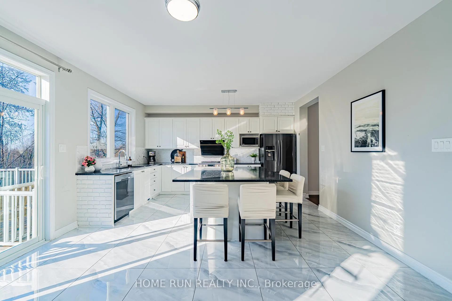 Photo 12 of 110 Discovery Crescent, Ottawa, Stittsville (North) — HOMEH