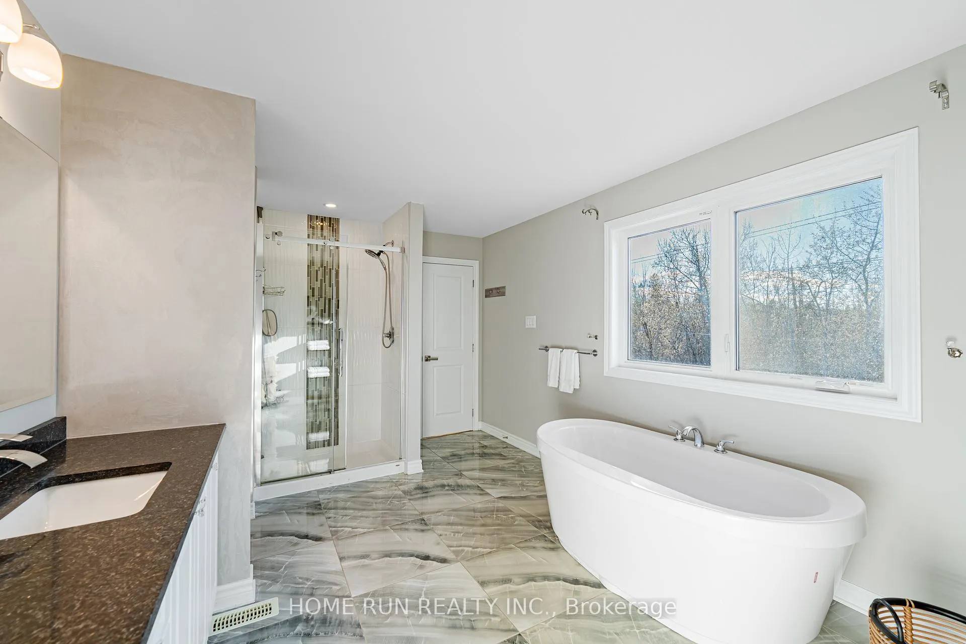 Photo 27 of 110 Discovery Crescent, Ottawa, Stittsville (North) — HOMEH