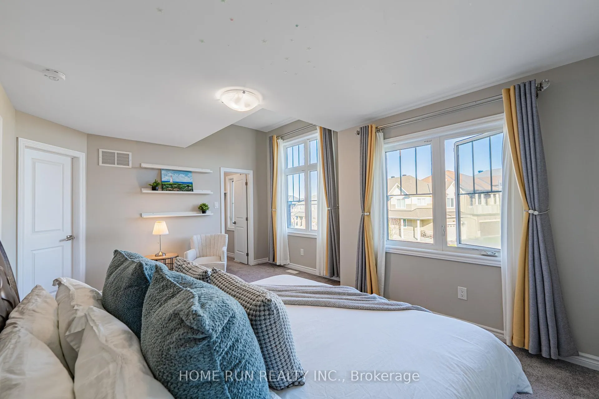 Photo 31 of 110 Discovery Crescent, Ottawa, Stittsville (North) — HOMEH