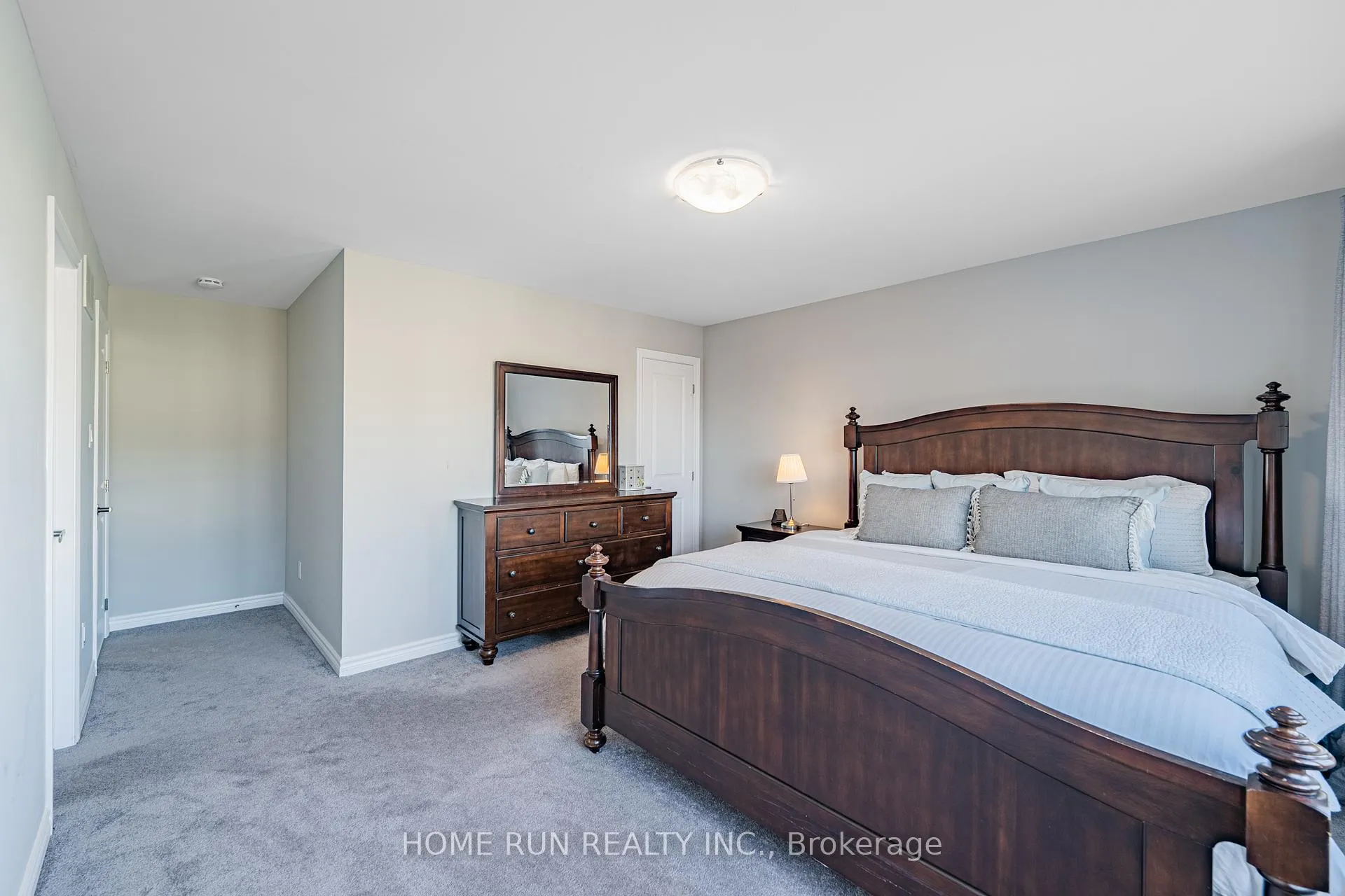 Photo 35 of 110 Discovery Crescent, Ottawa, Stittsville (North) — HOMEH