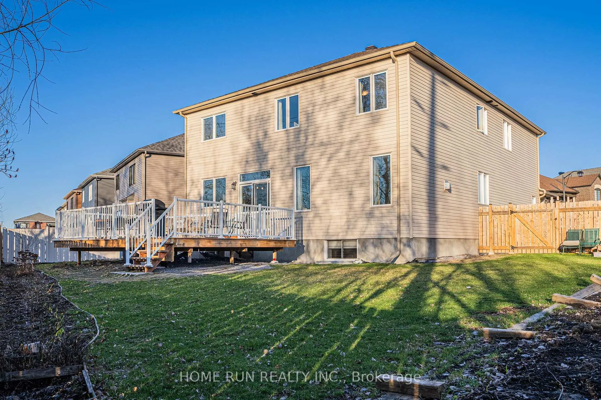 Photo 48 of 110 Discovery Crescent, Ottawa, Stittsville (North) — HOMEH