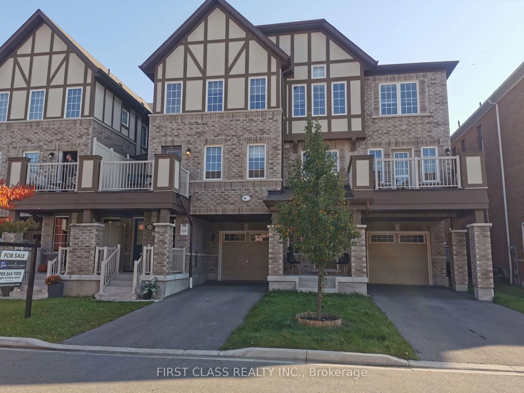 Front of 23 Bluegill Crescent