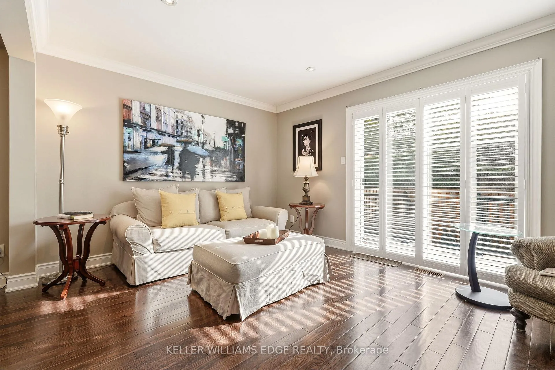 Photo 9 of 1528 Westminster Place, Burlington, Mountainside — HOMEH