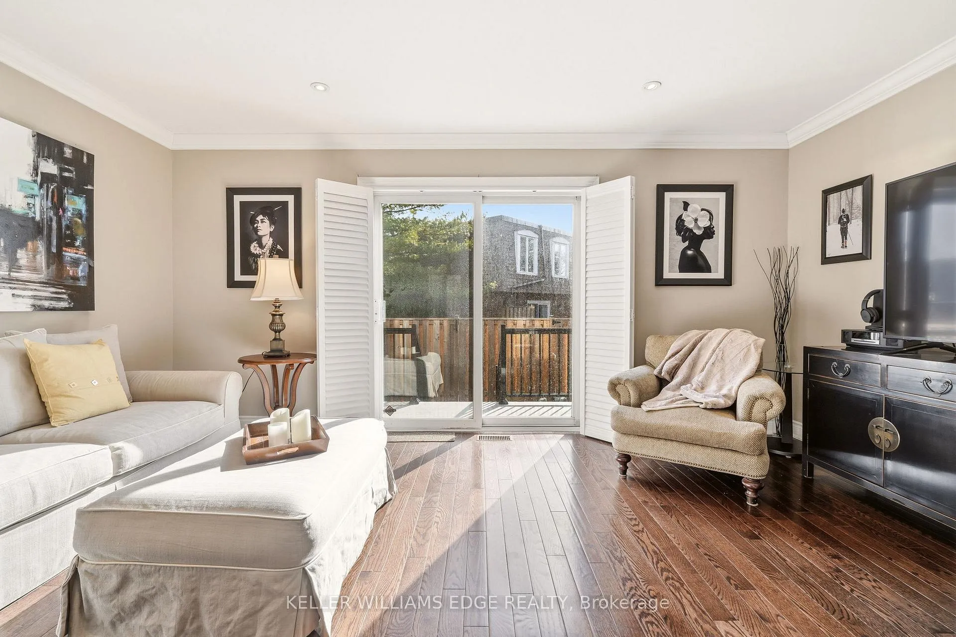 Photo 11 of 1528 Westminster Place, Burlington, Mountainside — HOMEH