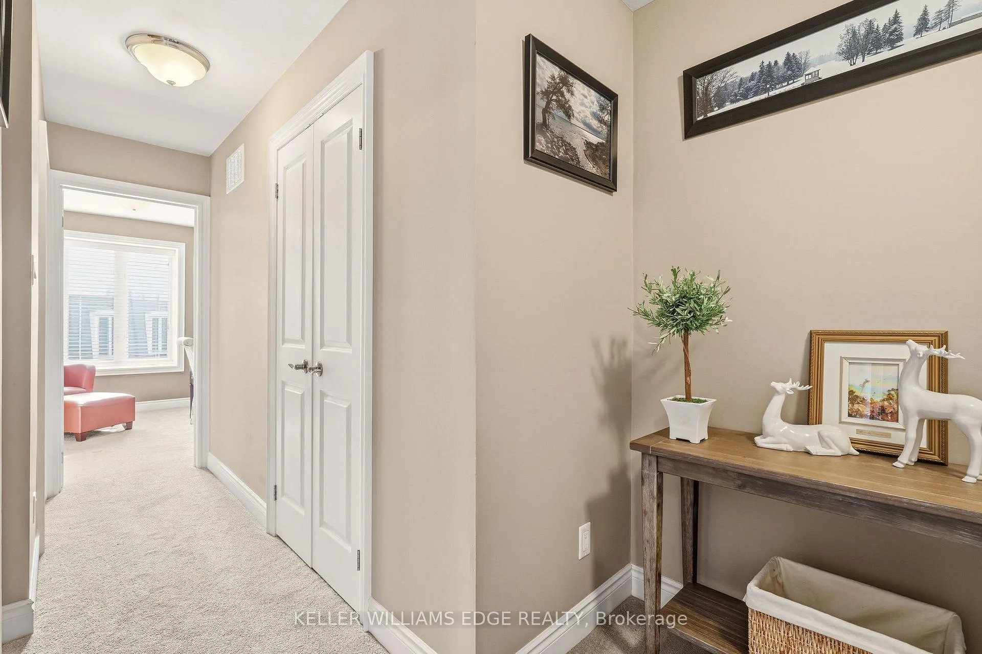 Photo 13 of 1528 Westminster Place, Burlington, Mountainside — HOMEH