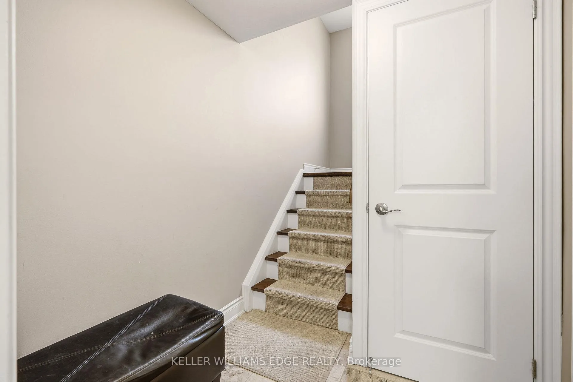 Photo 19 of 1528 Westminster Place, Burlington, Mountainside — HOMEH
