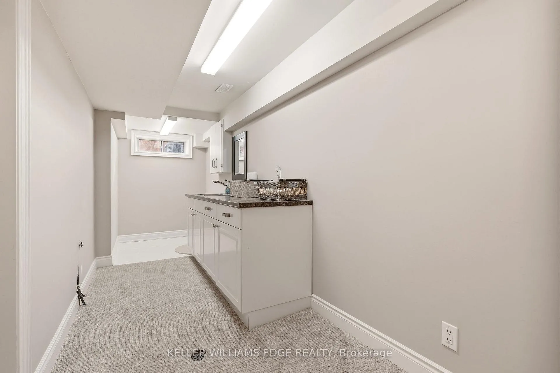 Photo 20 of 1528 Westminster Place, Burlington, Mountainside — HOMEH