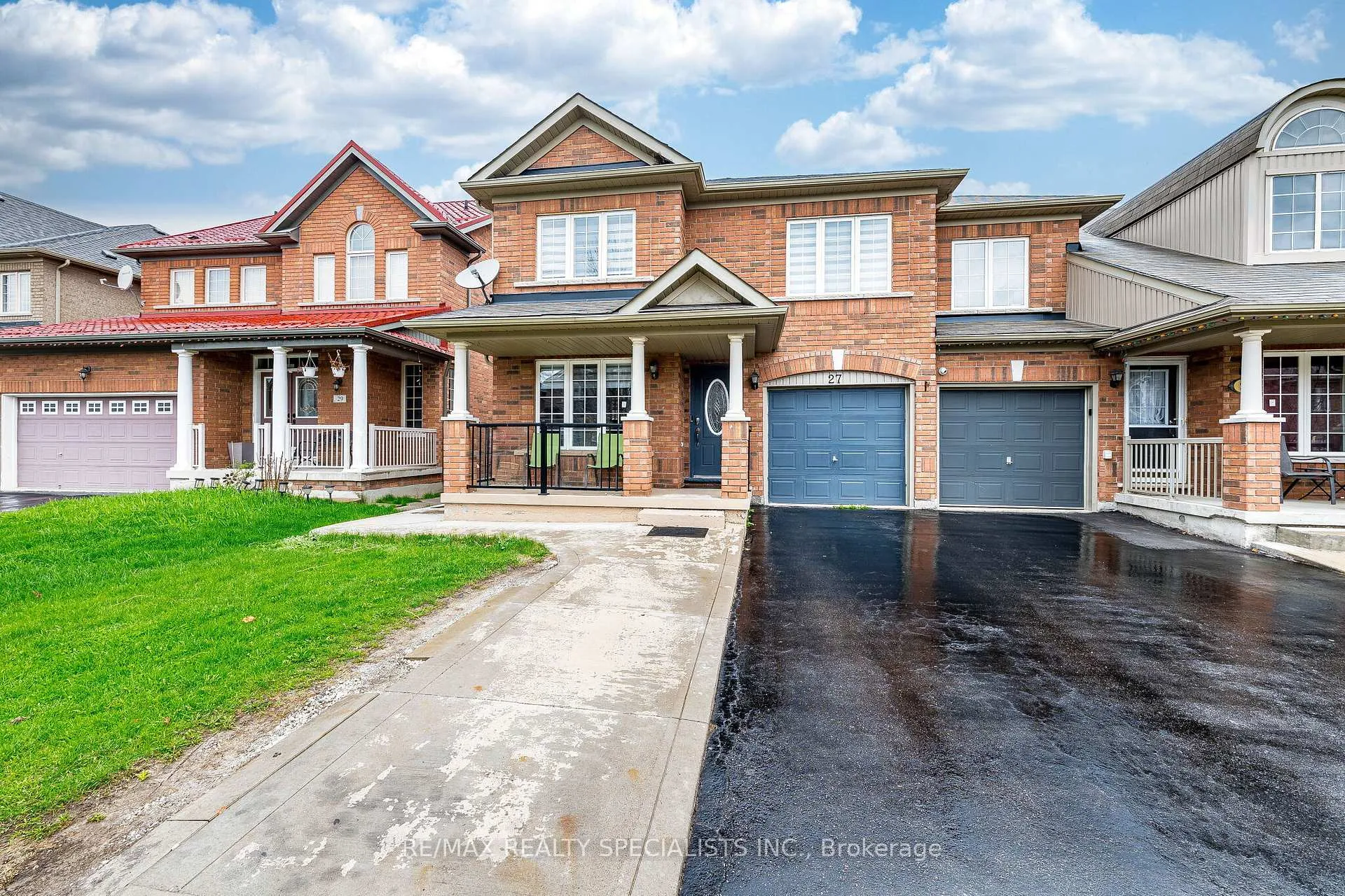 Photo 4 of 27 Wall Street, Brampton, Sandringham-Wellington — HOMEH