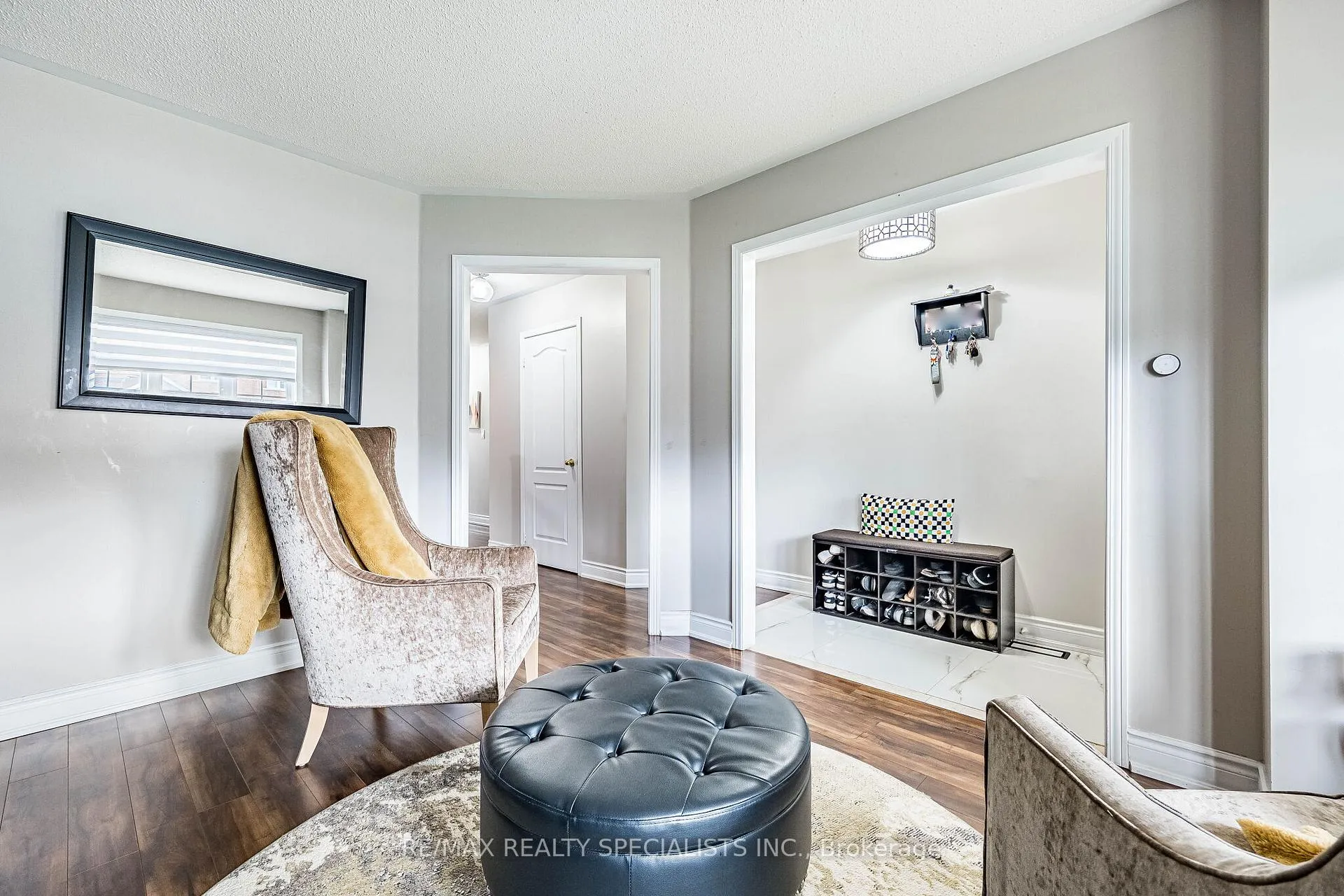 Photo 9 of 27 Wall Street, Brampton, Sandringham-Wellington — HOMEH