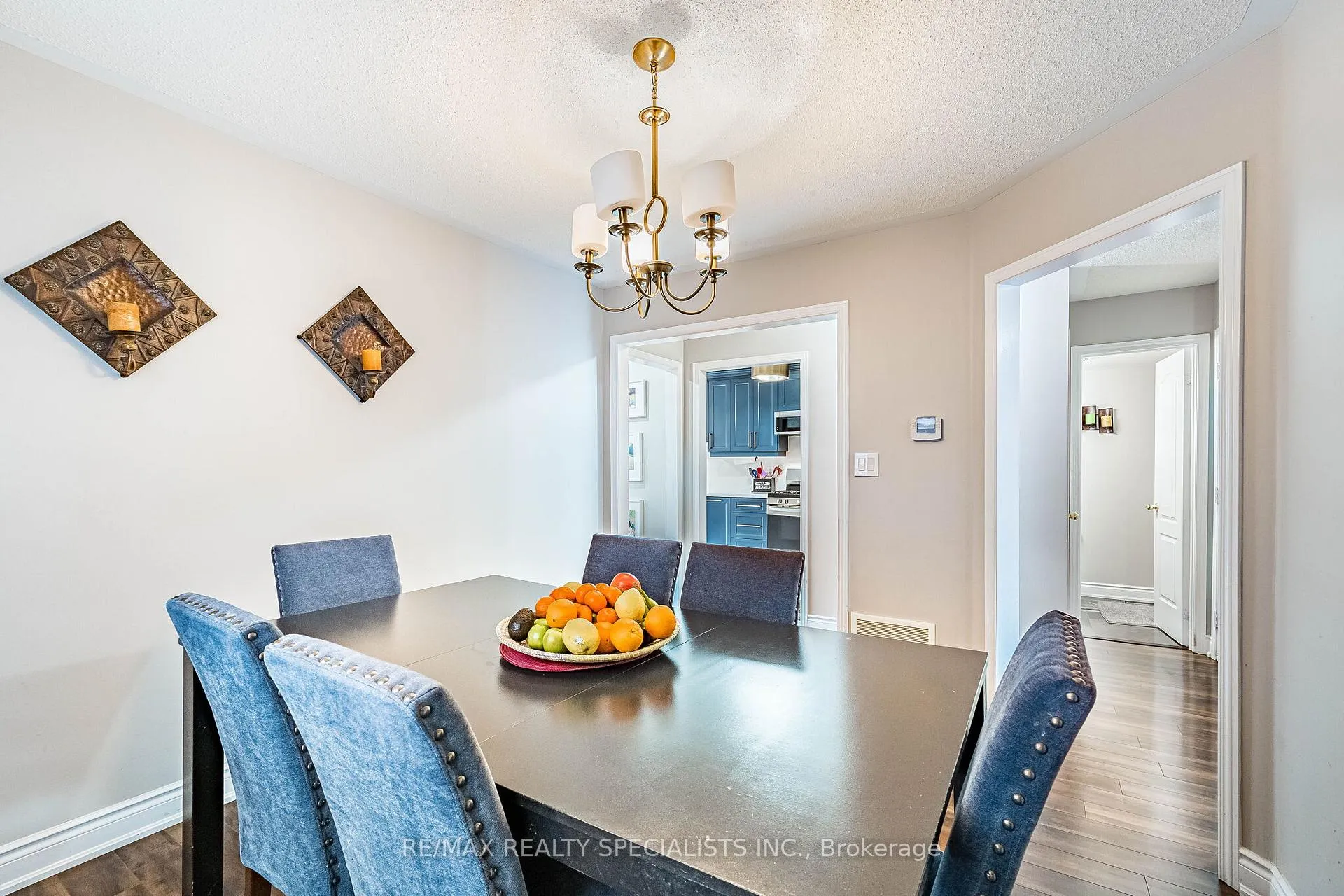 Photo 16 of 27 Wall Street, Brampton, Sandringham-Wellington — HOMEH