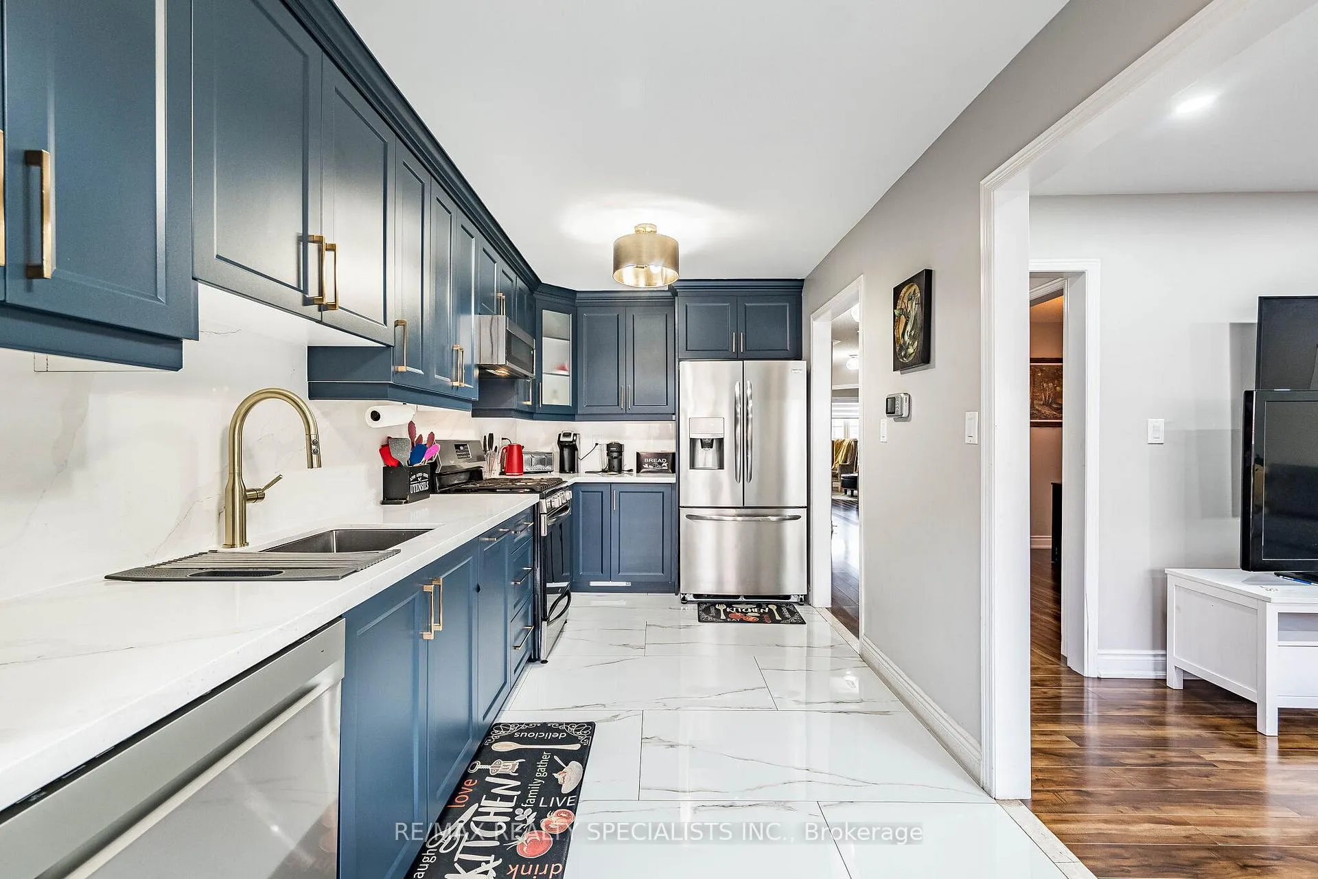 Photo 20 of 27 Wall Street, Brampton, Sandringham-Wellington — HOMEH