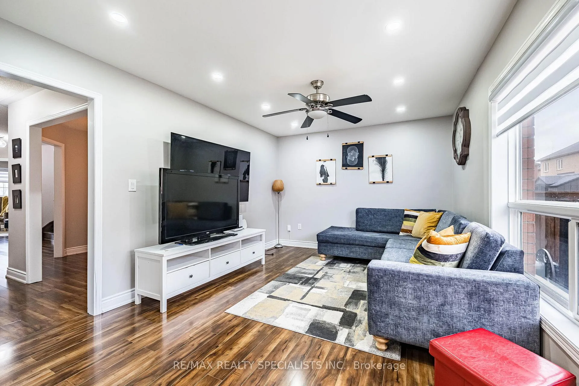 Photo 26 of 27 Wall Street, Brampton, Sandringham-Wellington — HOMEH