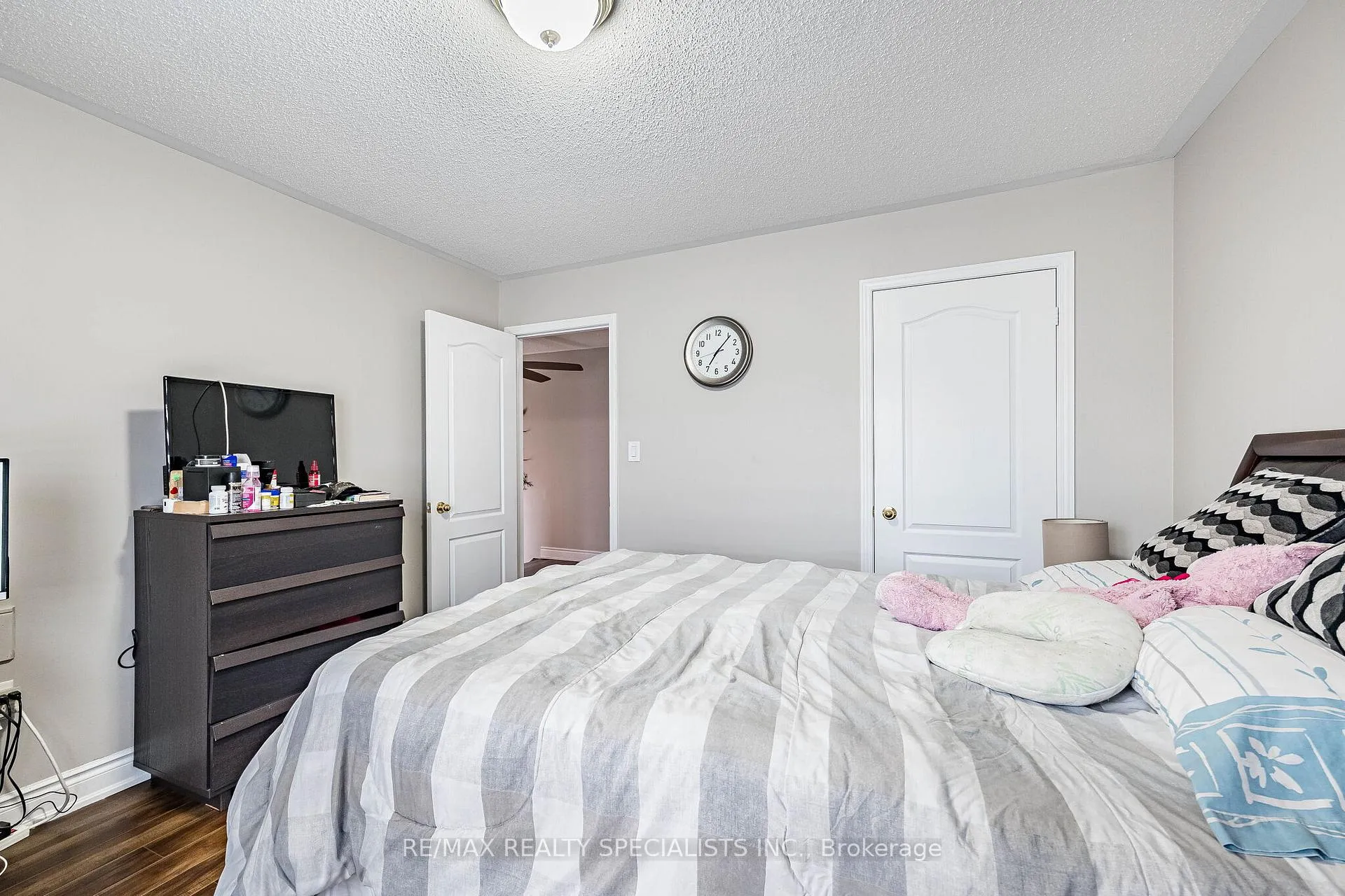 Photo 44 of 27 Wall Street, Brampton, Sandringham-Wellington — HOMEH