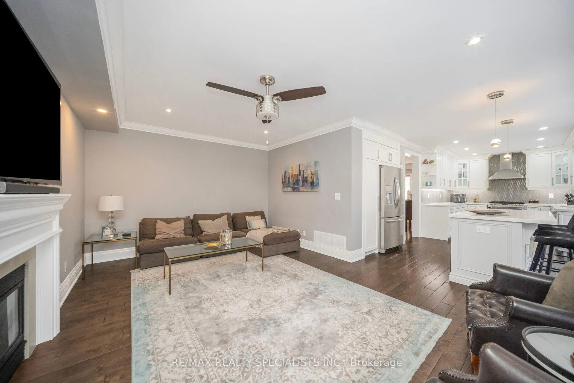 Photo 22 of 44 Dunvegan Crescent, Brampton, Fletcher's Meadow — HOMEH