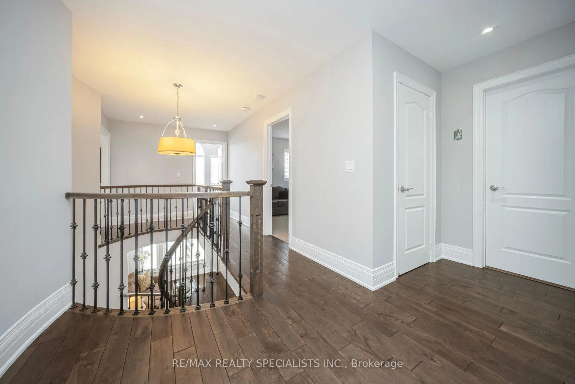 Photo 26 of 44 Dunvegan Crescent, Brampton, Fletcher's Meadow — HOMEH