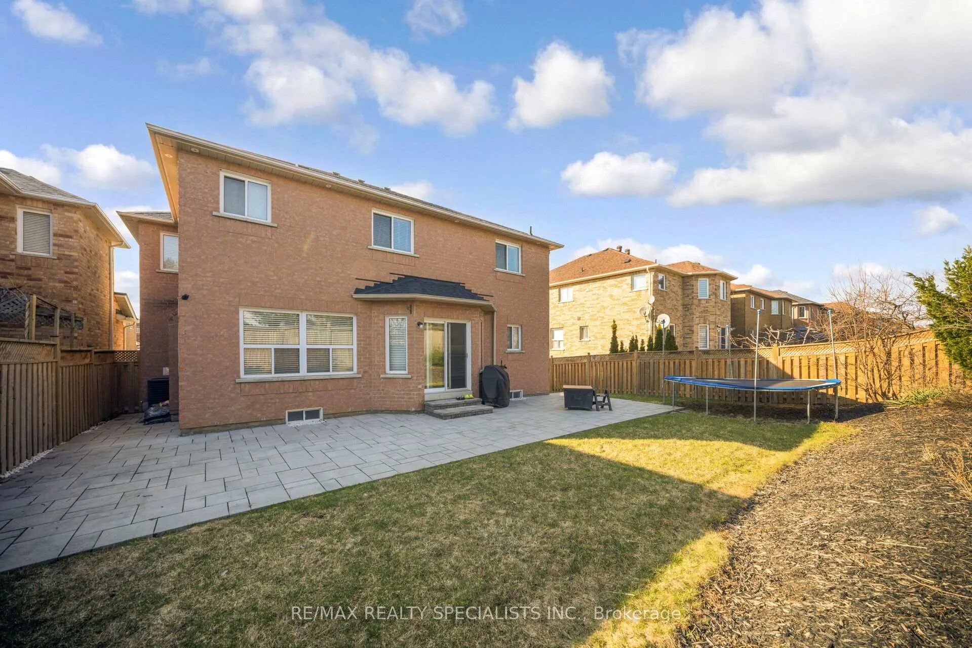 Photo 50 of 44 Dunvegan Crescent, Brampton, Fletcher's Meadow — HOMEH