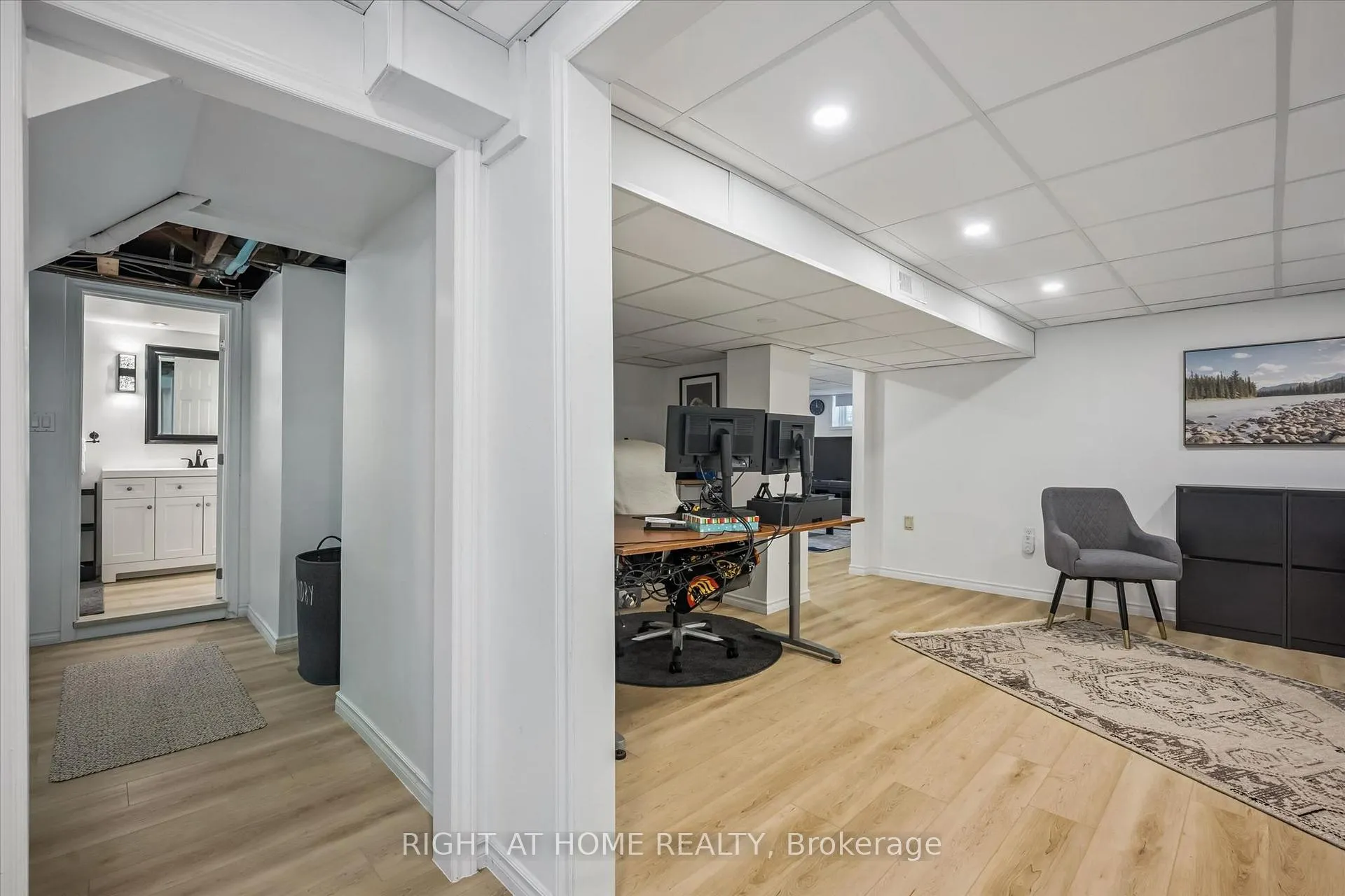 Photo 25 of 1275 Royal Drive, Burlington, Mountainside — HOMEH