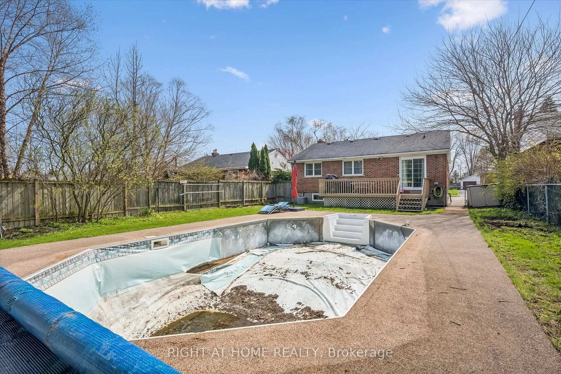 Photo 36 of 1275 Royal Drive, Burlington, Mountainside — HOMEH