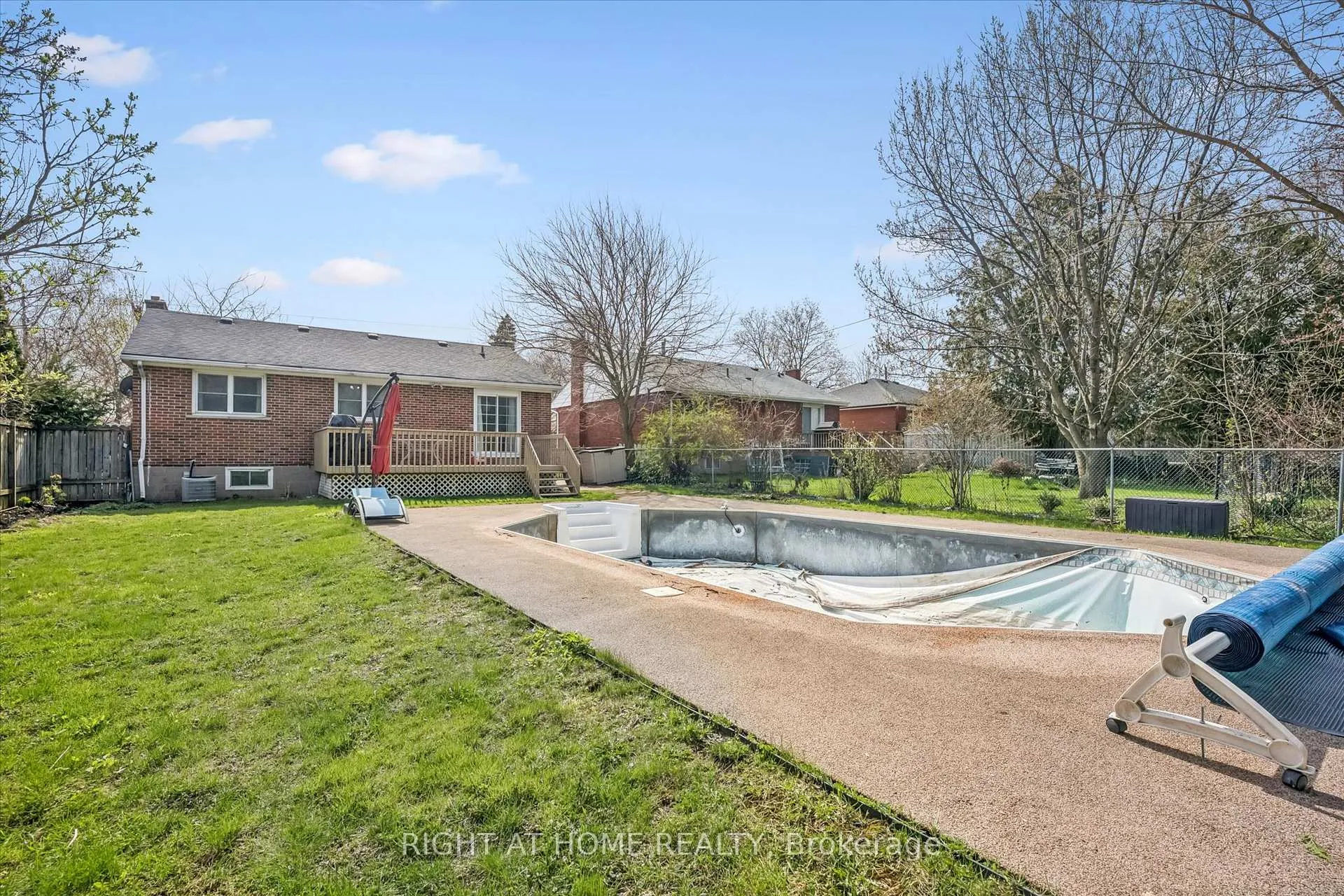 Photo 37 of 1275 Royal Drive, Burlington, Mountainside — HOMEH