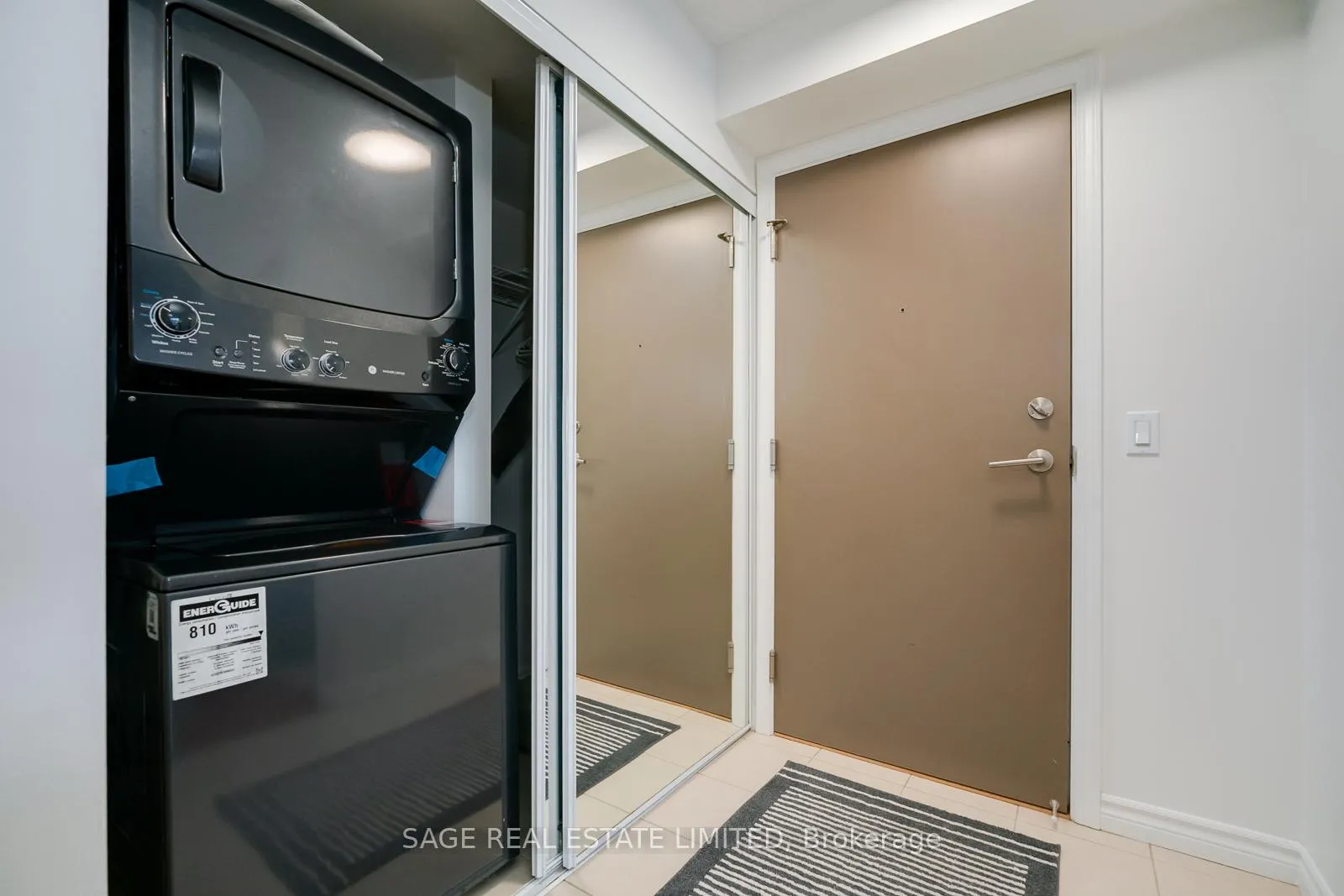 Photo 3 of Unit 311, 35 Saranac Boulevard, Toronto, Englemount-Lawrence — HOMEH