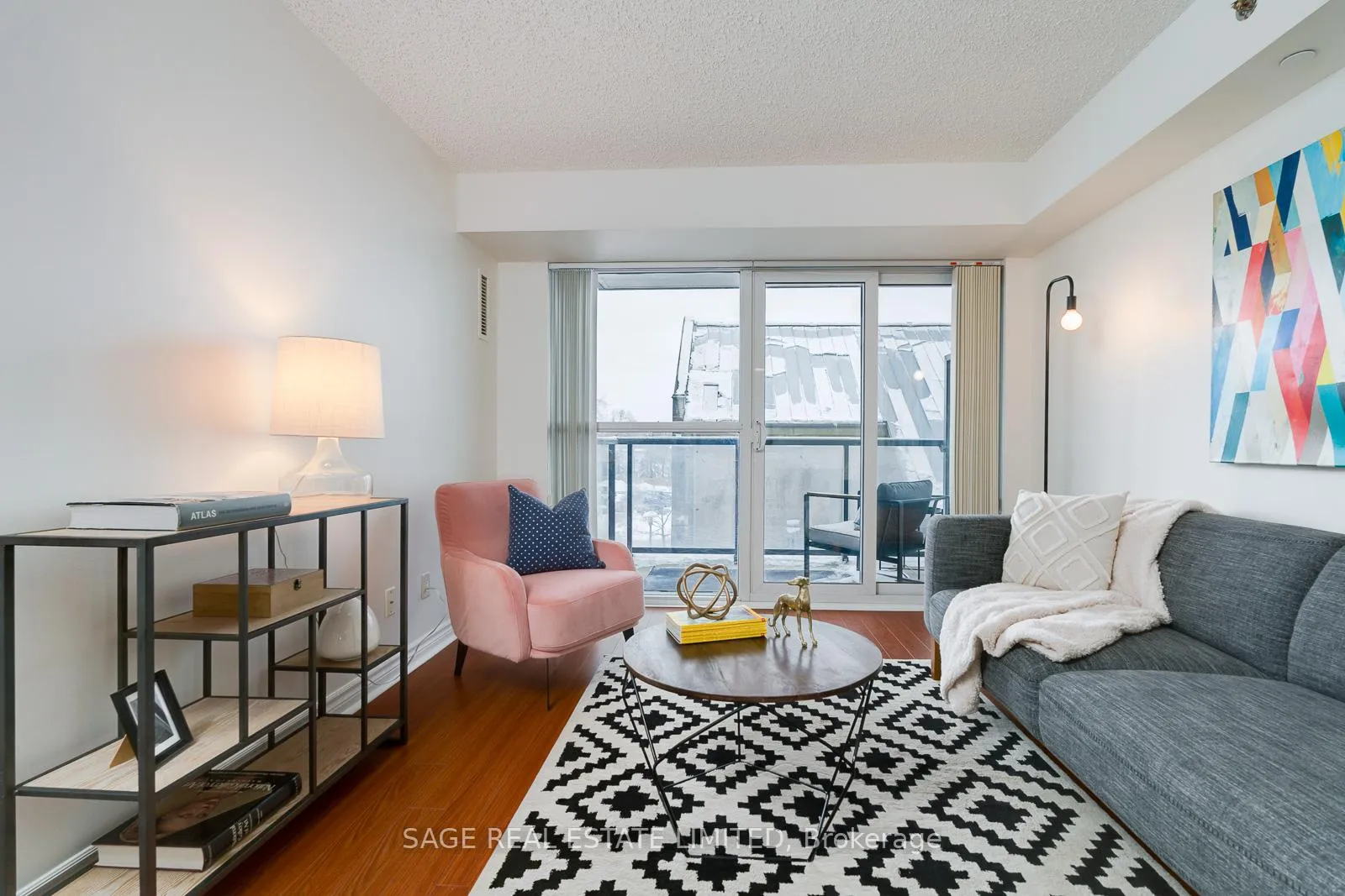 Photo 5 of Unit 311, 35 Saranac Boulevard, Toronto, Englemount-Lawrence — HOMEH