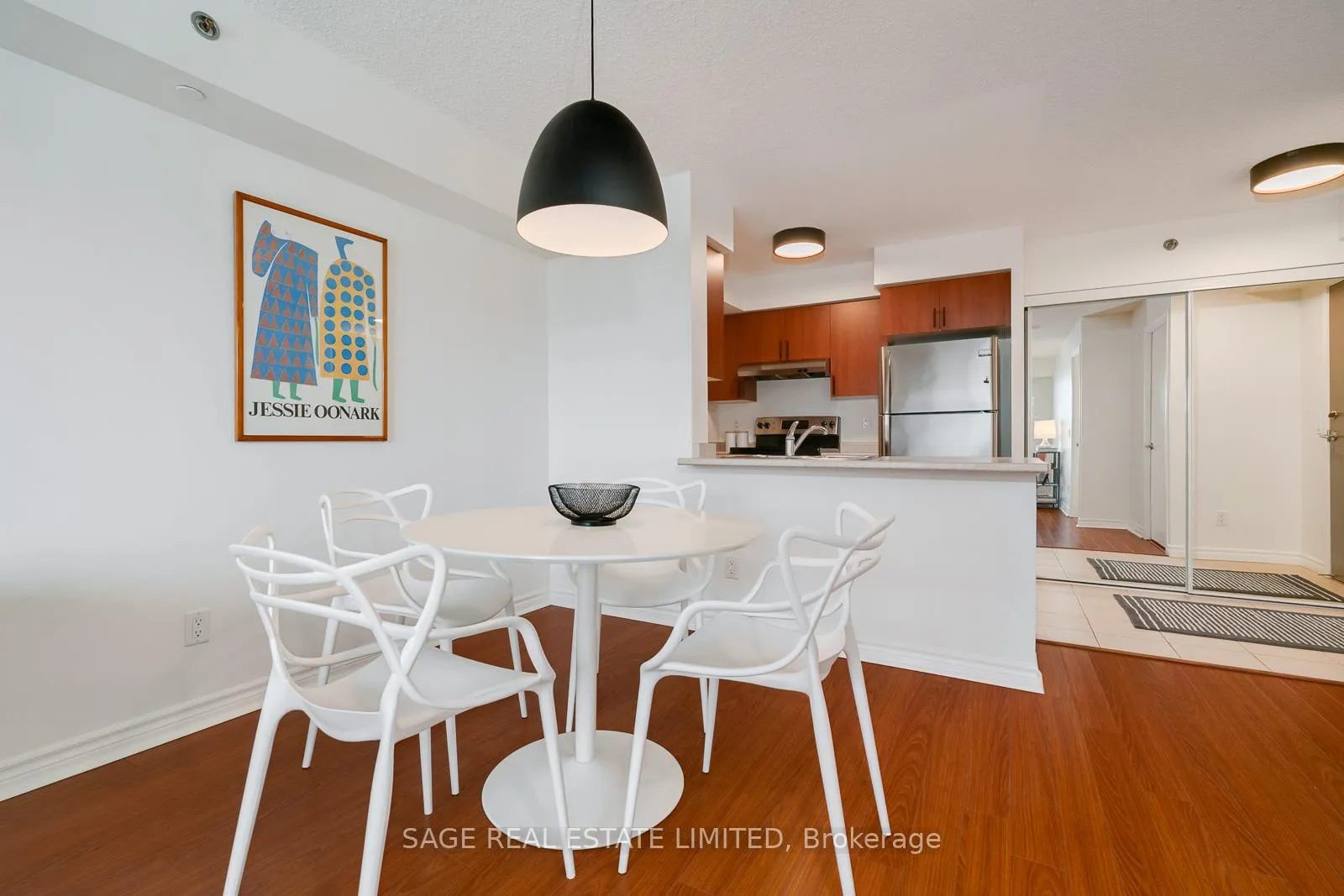 Photo 8 of Unit 311, 35 Saranac Boulevard, Toronto, Englemount-Lawrence — HOMEH