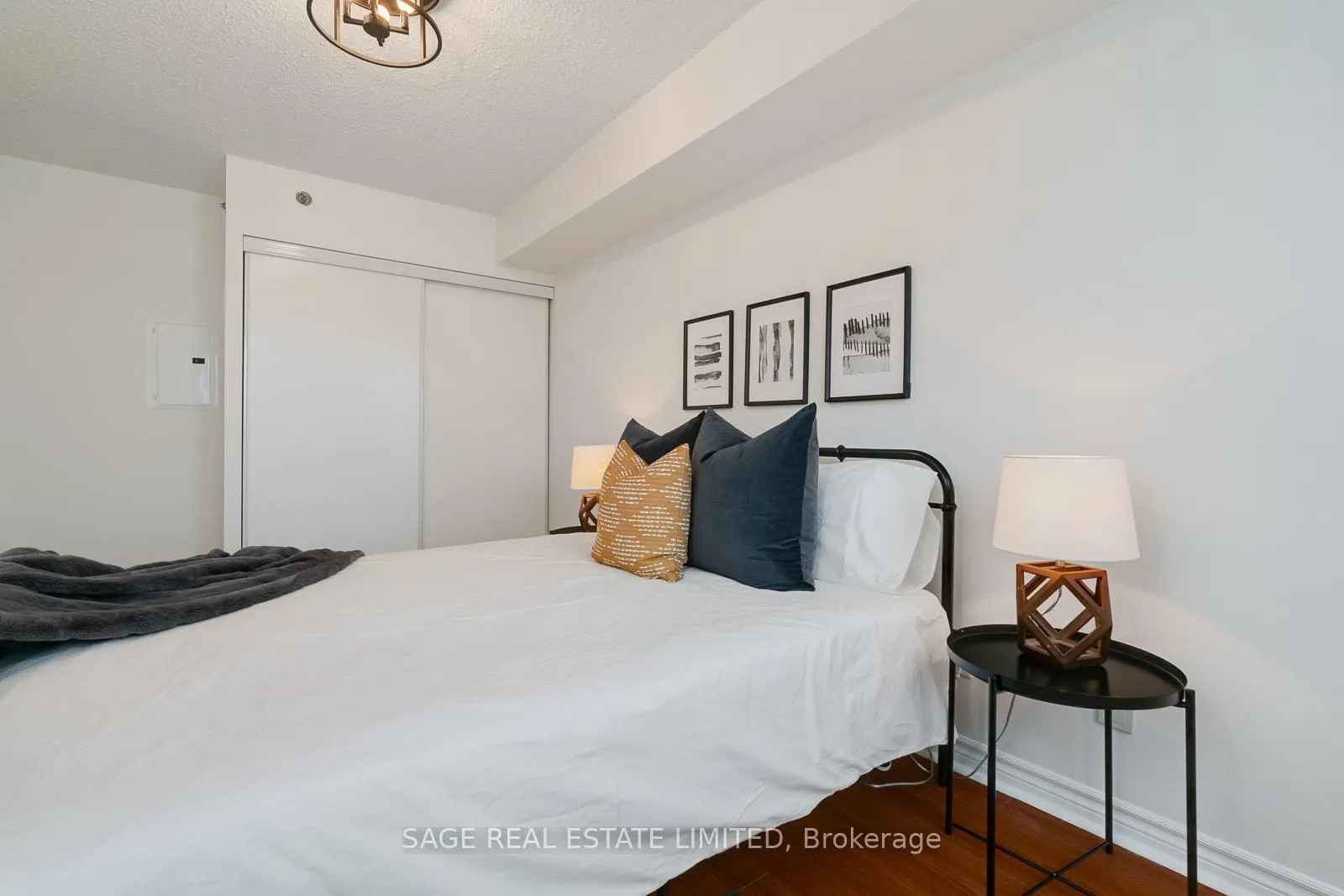 Photo 16 of Unit 311, 35 Saranac Boulevard, Toronto, Englemount-Lawrence — HOMEH