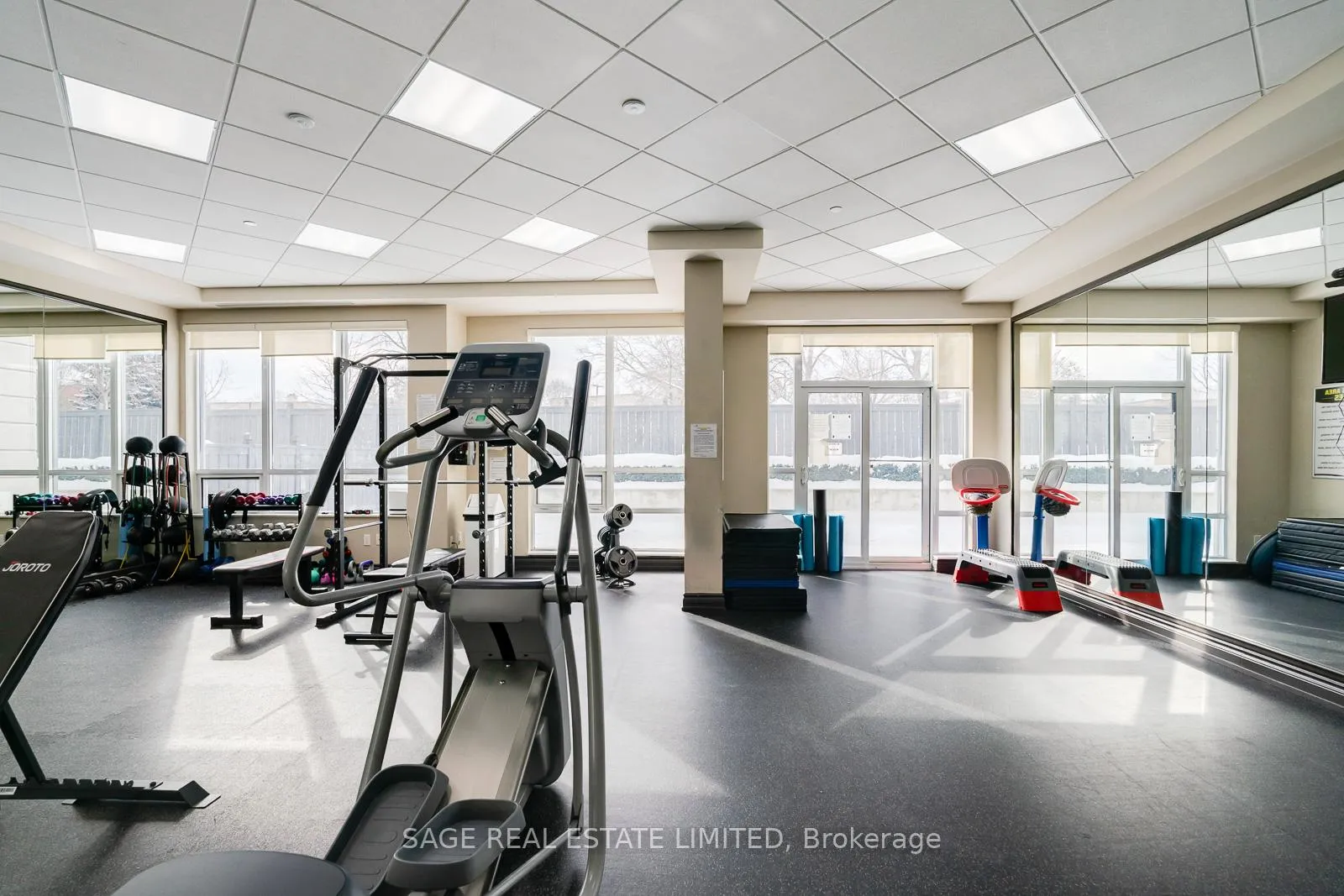 Photo 20 of Unit 311, 35 Saranac Boulevard, Toronto, Englemount-Lawrence — HOMEH
