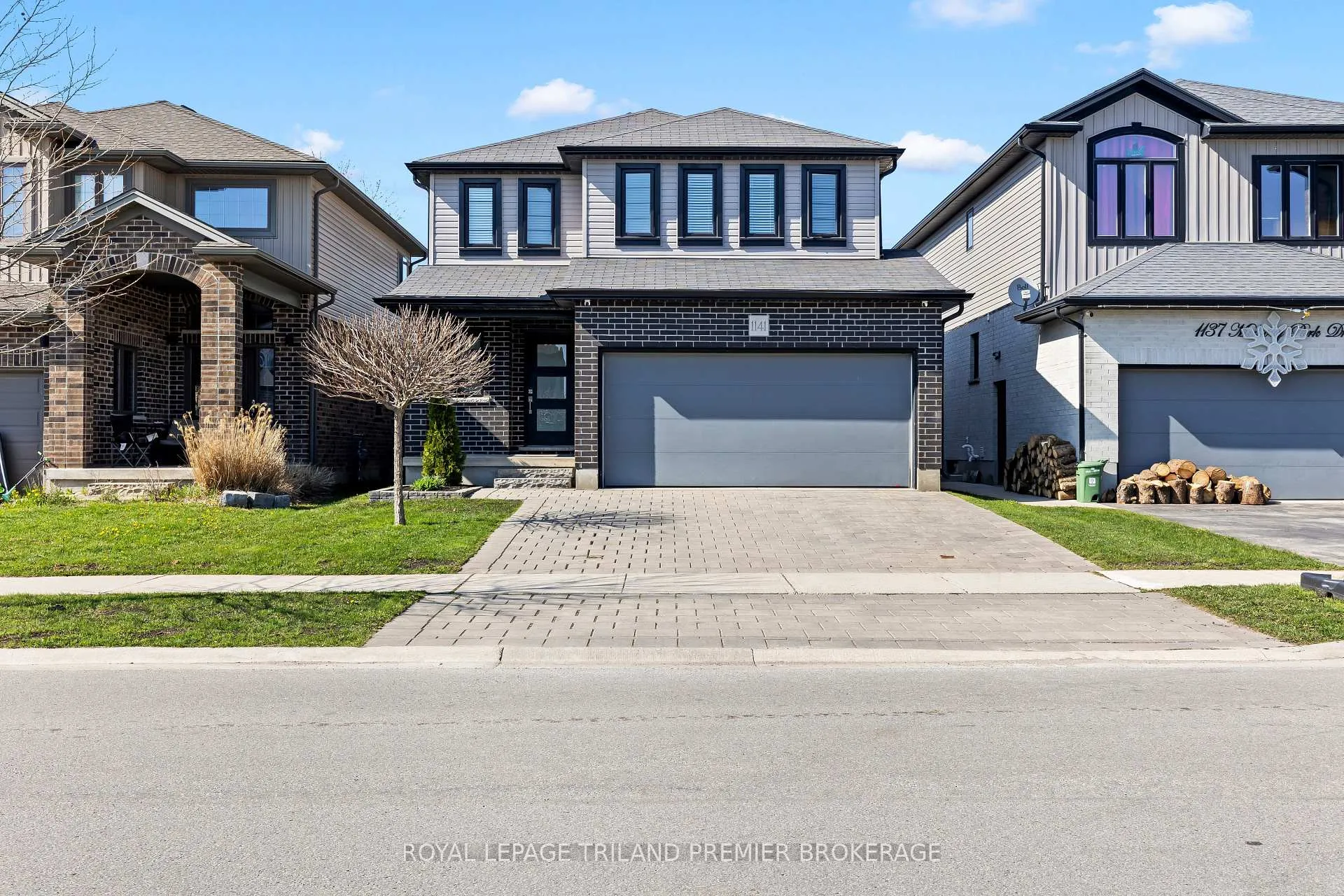 Front of 1141 Medway Park Drive