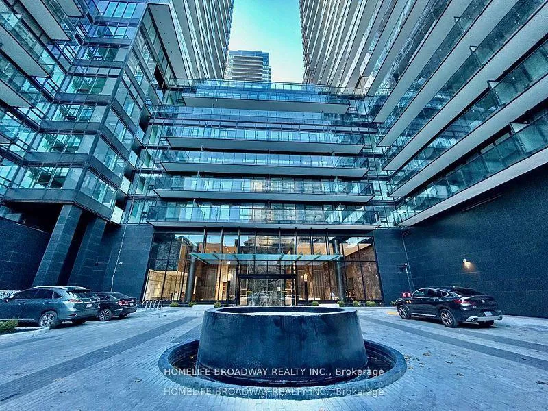 Front of Unit 1505S, 127 Broadway Avenue