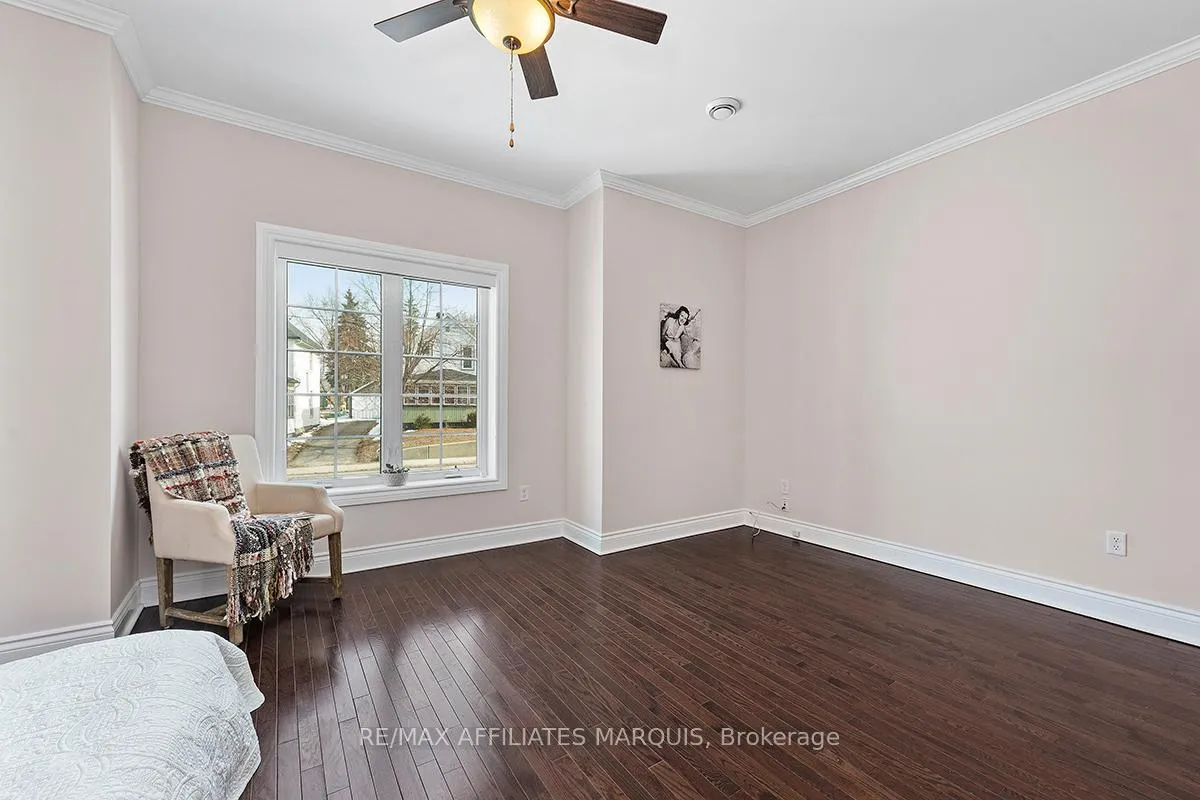 Photo 30 of Unit Unit 4, 98 Queen Street, Smiths Falls — HOMEH