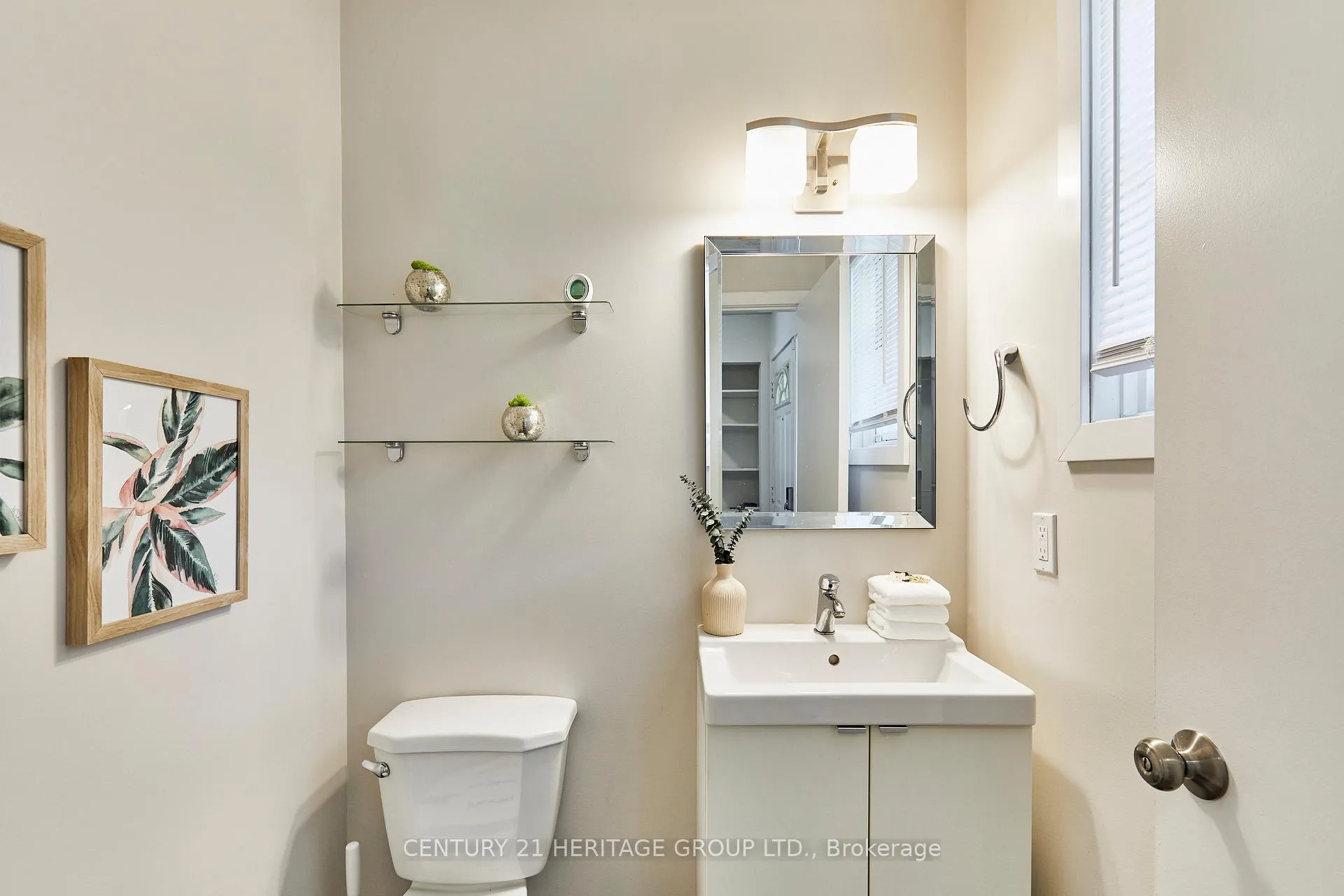 Photo 7 of 21 Tucker Road, Clarington, Bowmanville — HOMEH