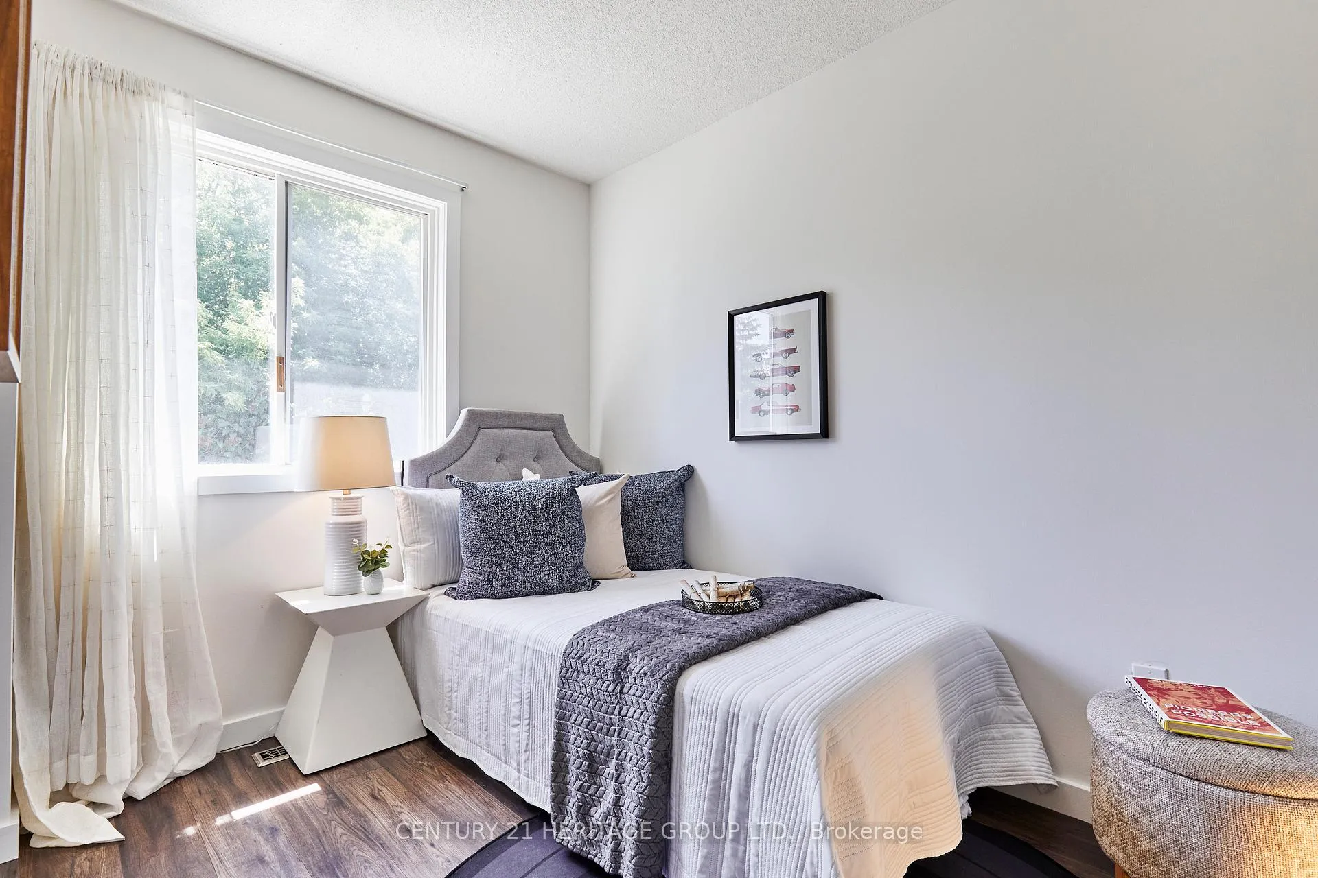 Photo 21 of 21 Tucker Road, Clarington, Bowmanville — HOMEH