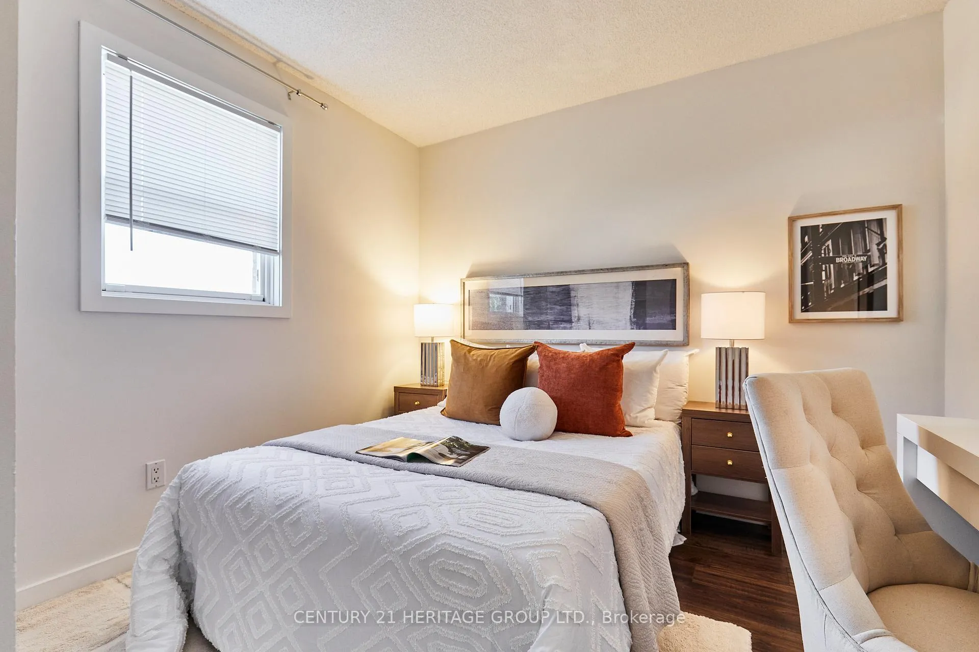 Photo 25 of 21 Tucker Road, Clarington, Bowmanville — HOMEH
