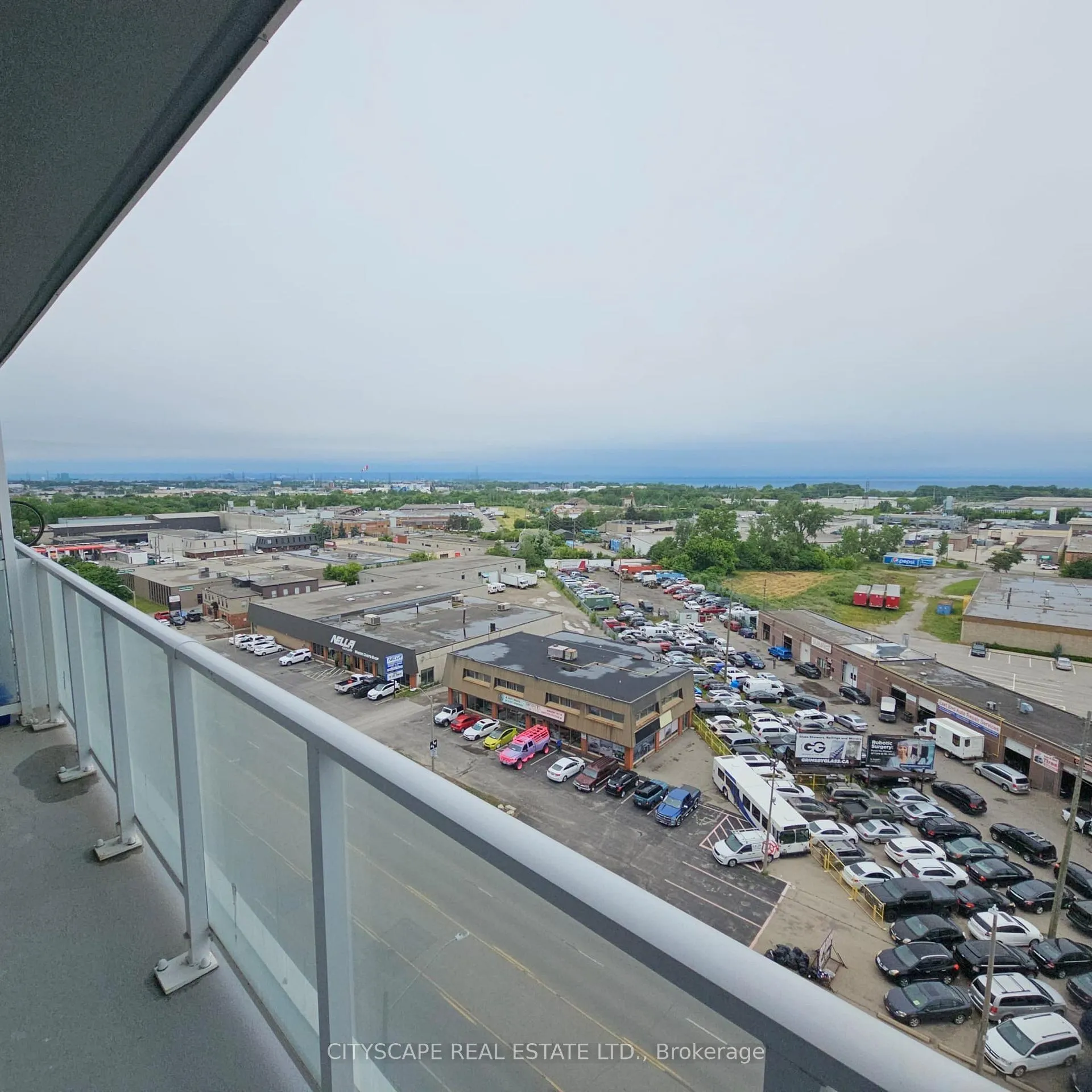 Photo 7 of Unit 913, 2782 Barton Street E, Hamilton, Riverdale — HOMEH