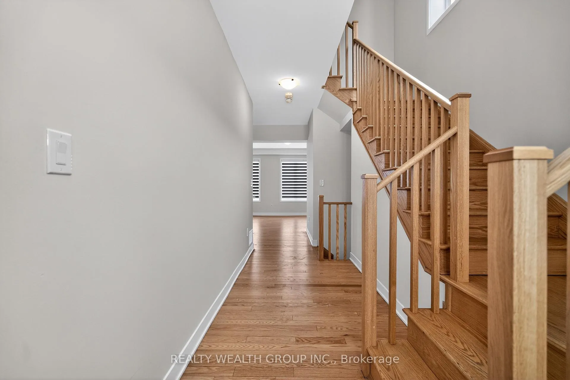 Photo 5 of 803 Griffin Trail, Peterborough, Monaghan Ward 2 — HOMEH
