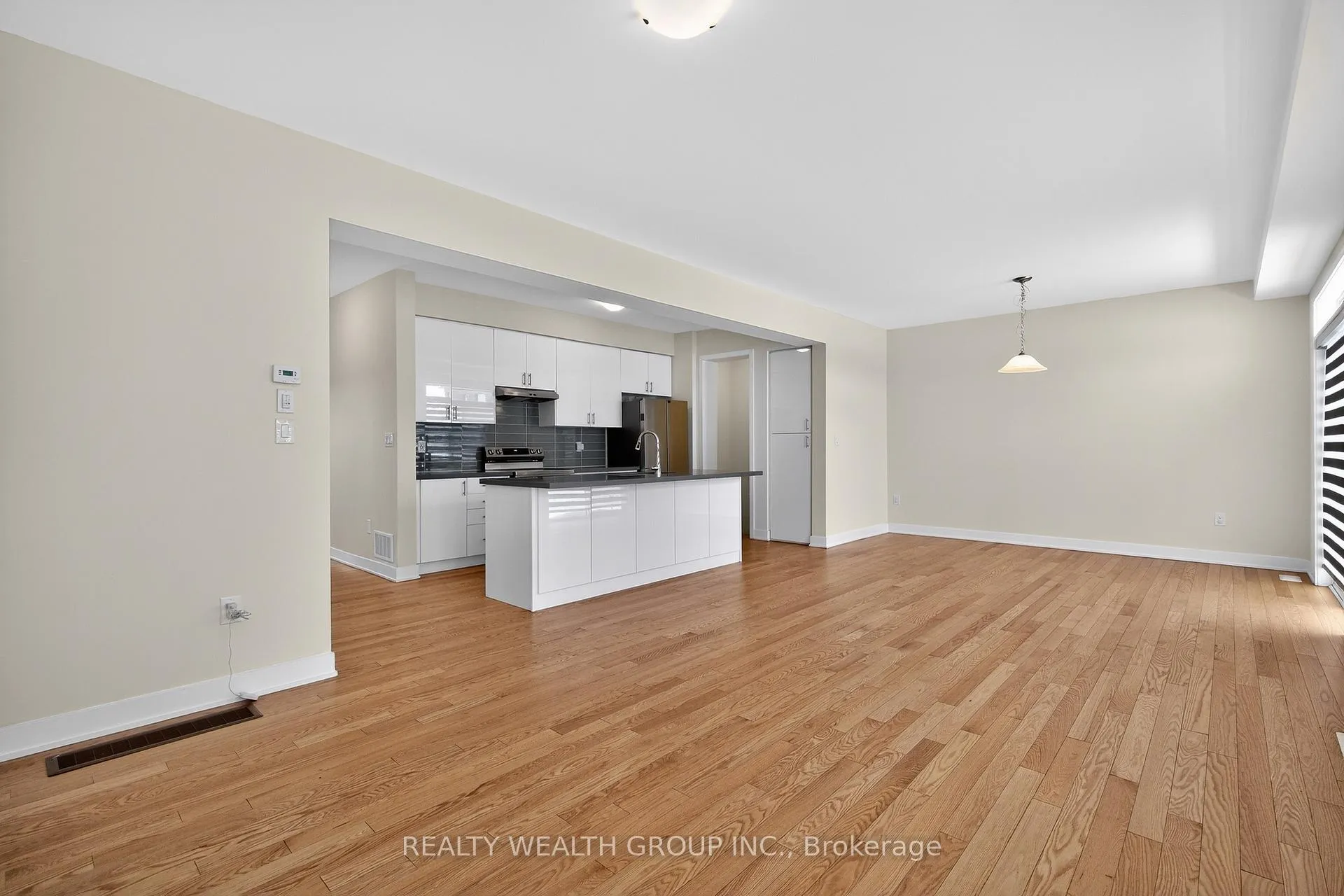 Photo 13 of 803 Griffin Trail, Peterborough, Monaghan Ward 2 — HOMEH