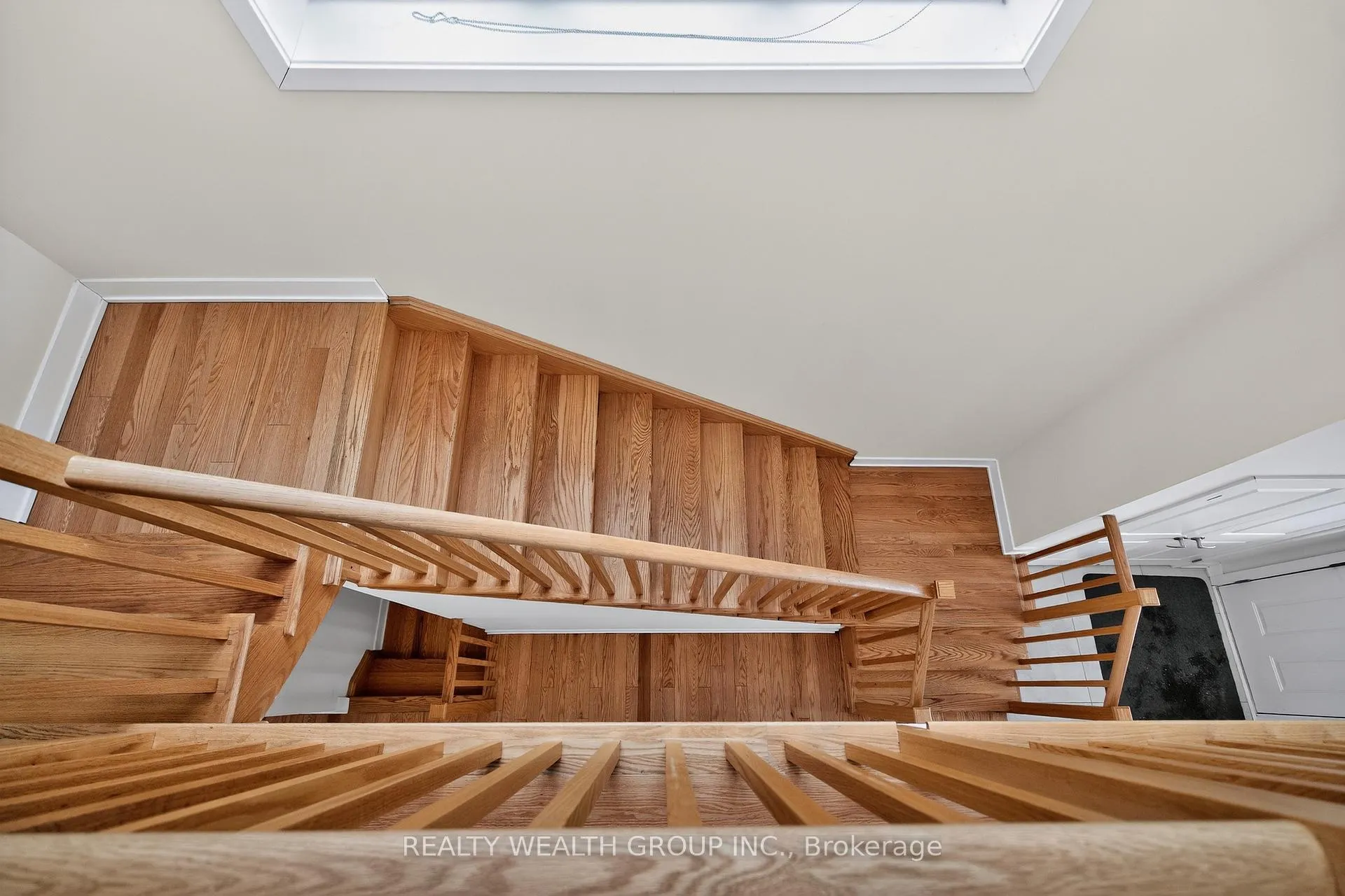 Photo 17 of 803 Griffin Trail, Peterborough, Monaghan Ward 2 — HOMEH