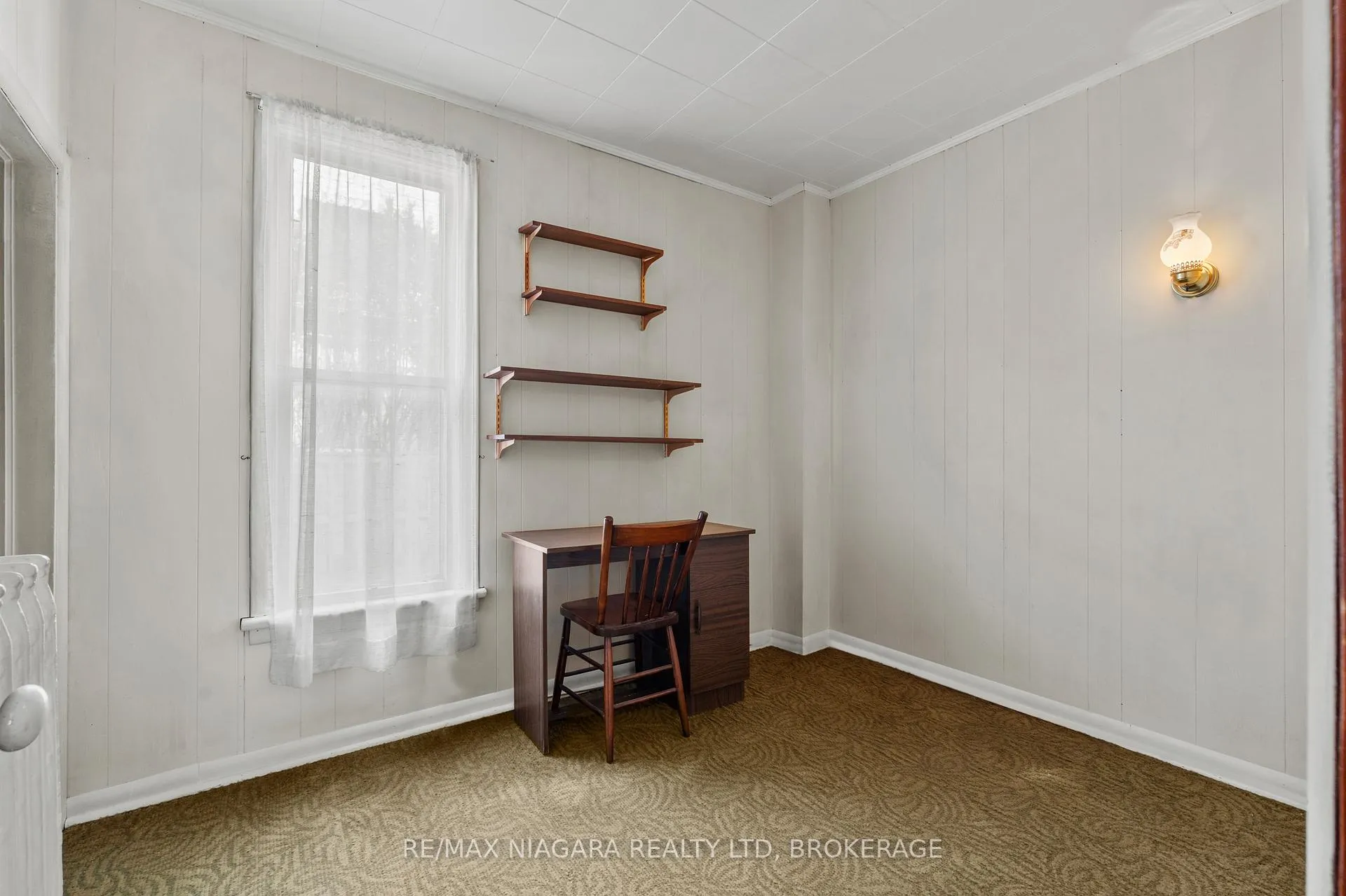 Photo 10 of 6083 Barker Street, Niagara Falls, Dorchester — HOMEH