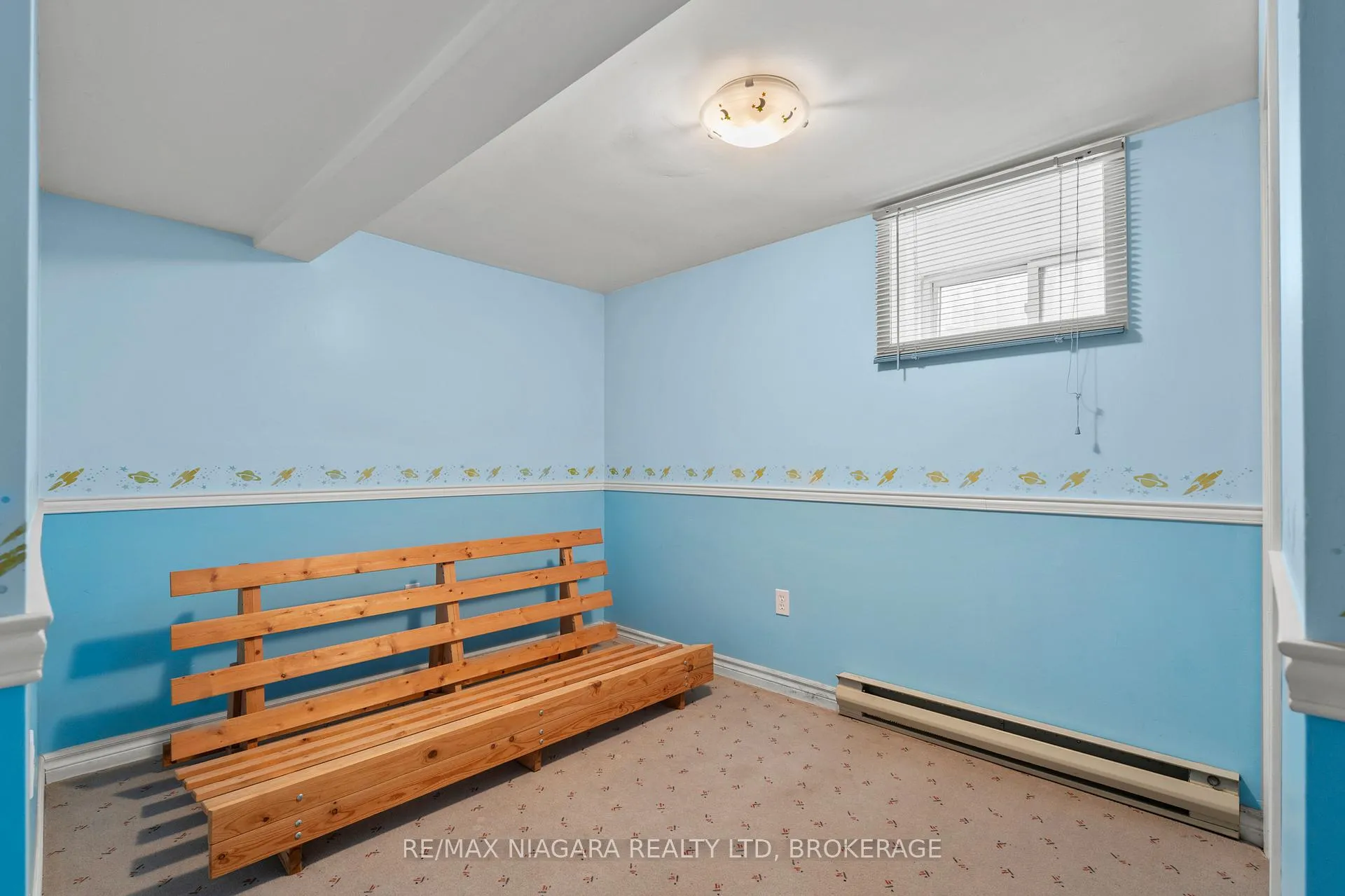 Photo 26 of 6083 Barker Street, Niagara Falls, Dorchester — HOMEH