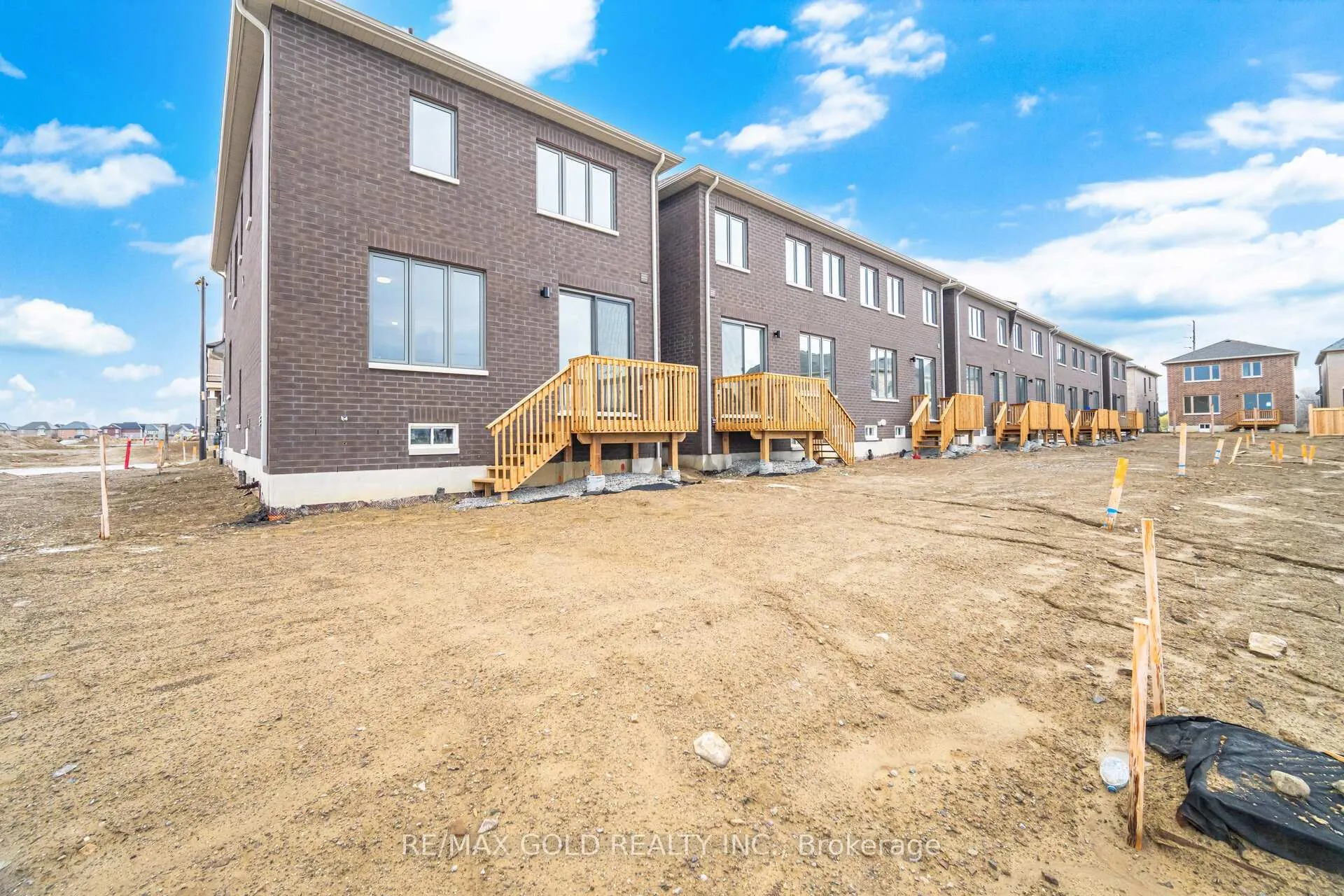 Photo 21 of 31 Watkins Road, Brampton, Sandringham-Wellington North — HOMEH