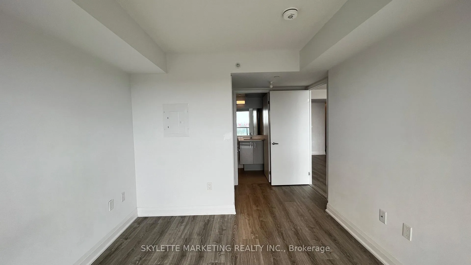 Photo 26 of Unit 908, 30 Gibbs Road, Etobicoke, Islington-City Centre West — HOMEH