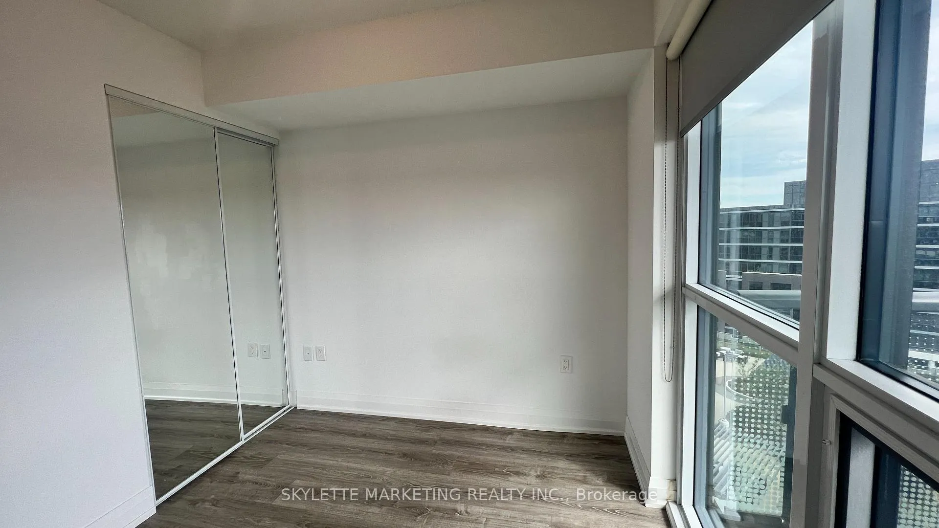 Photo 31 of Unit 908, 30 Gibbs Road, Etobicoke, Islington-City Centre West — HOMEH