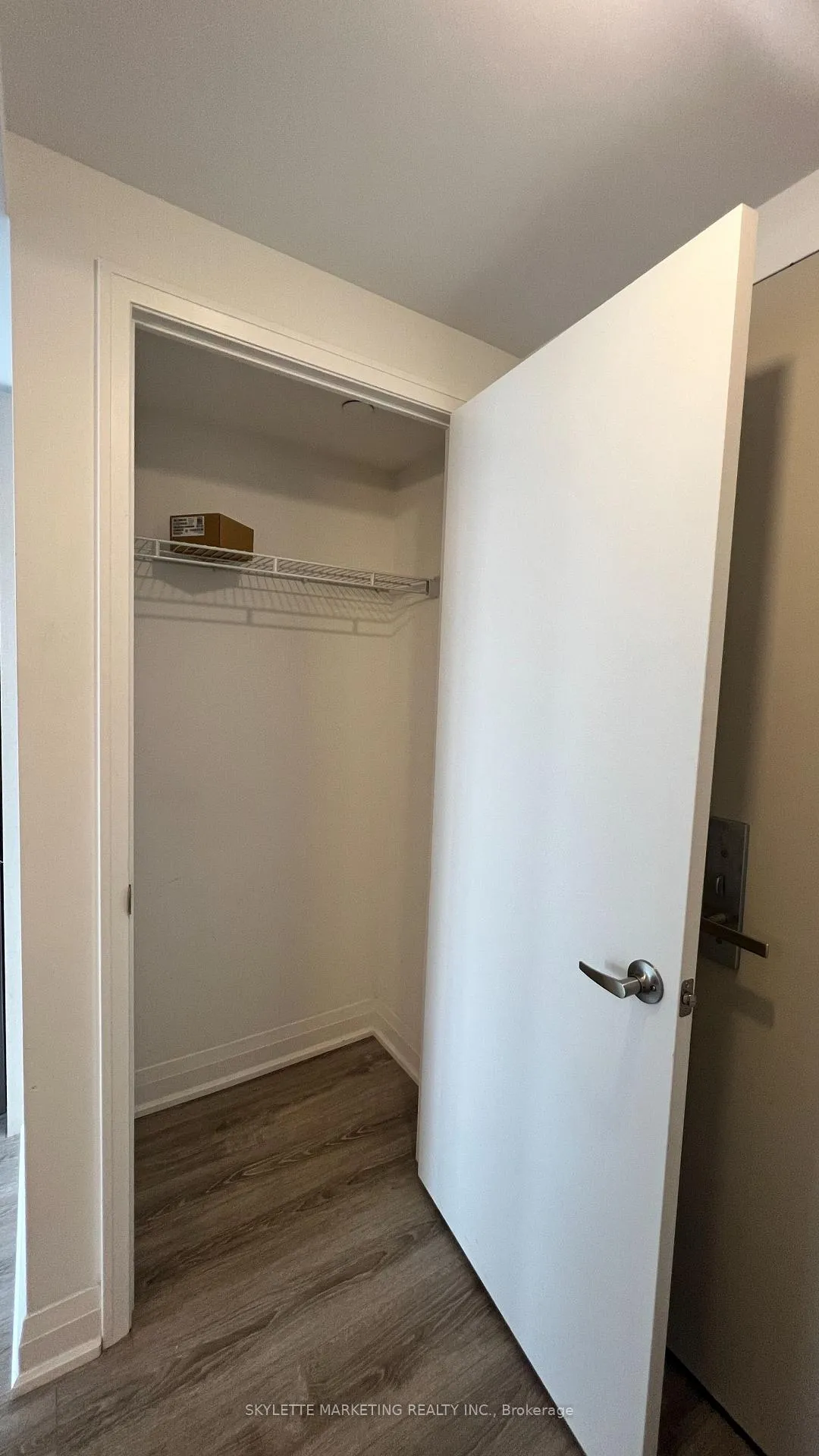 Photo 38 of Unit 908, 30 Gibbs Road, Etobicoke, Islington-City Centre West — HOMEH