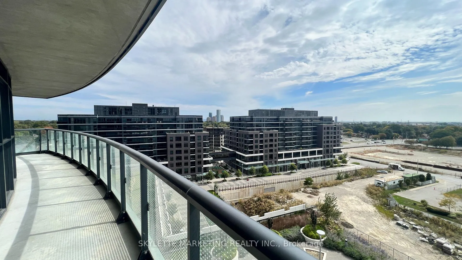 Photo 45 of Unit 908, 30 Gibbs Road, Etobicoke, Islington-City Centre West — HOMEH