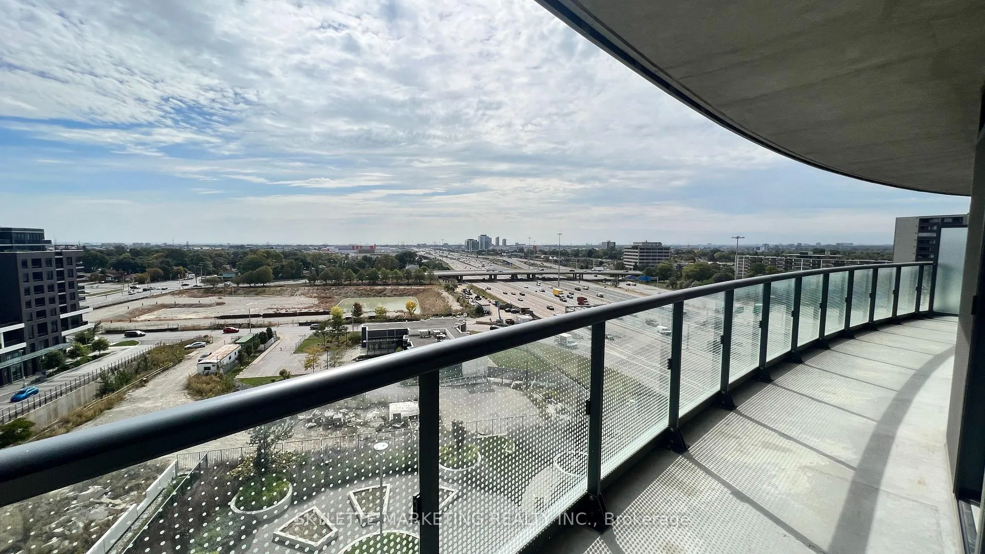 Photo 48 of Unit 908, 30 Gibbs Road, Etobicoke, Islington-City Centre West — HOMEH