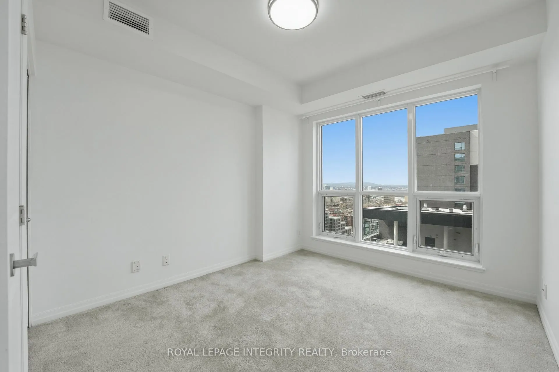 Photo 6 of Unit 2403, 242 Rideau Street, Ottawa, Sandy Hill — HOMEH