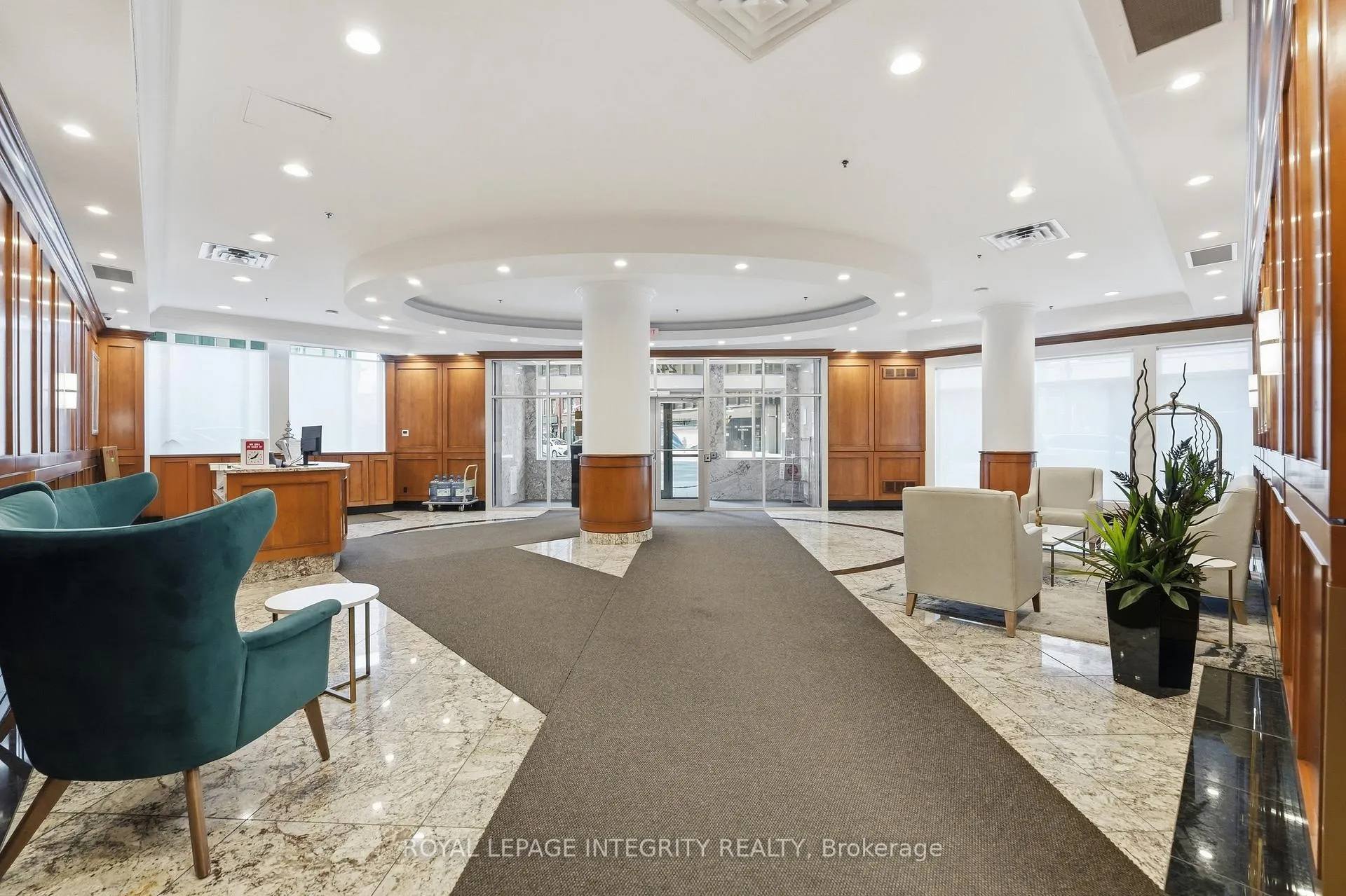 Photo 20 of Unit 2403, 242 Rideau Street, Ottawa, Sandy Hill — HOMEH